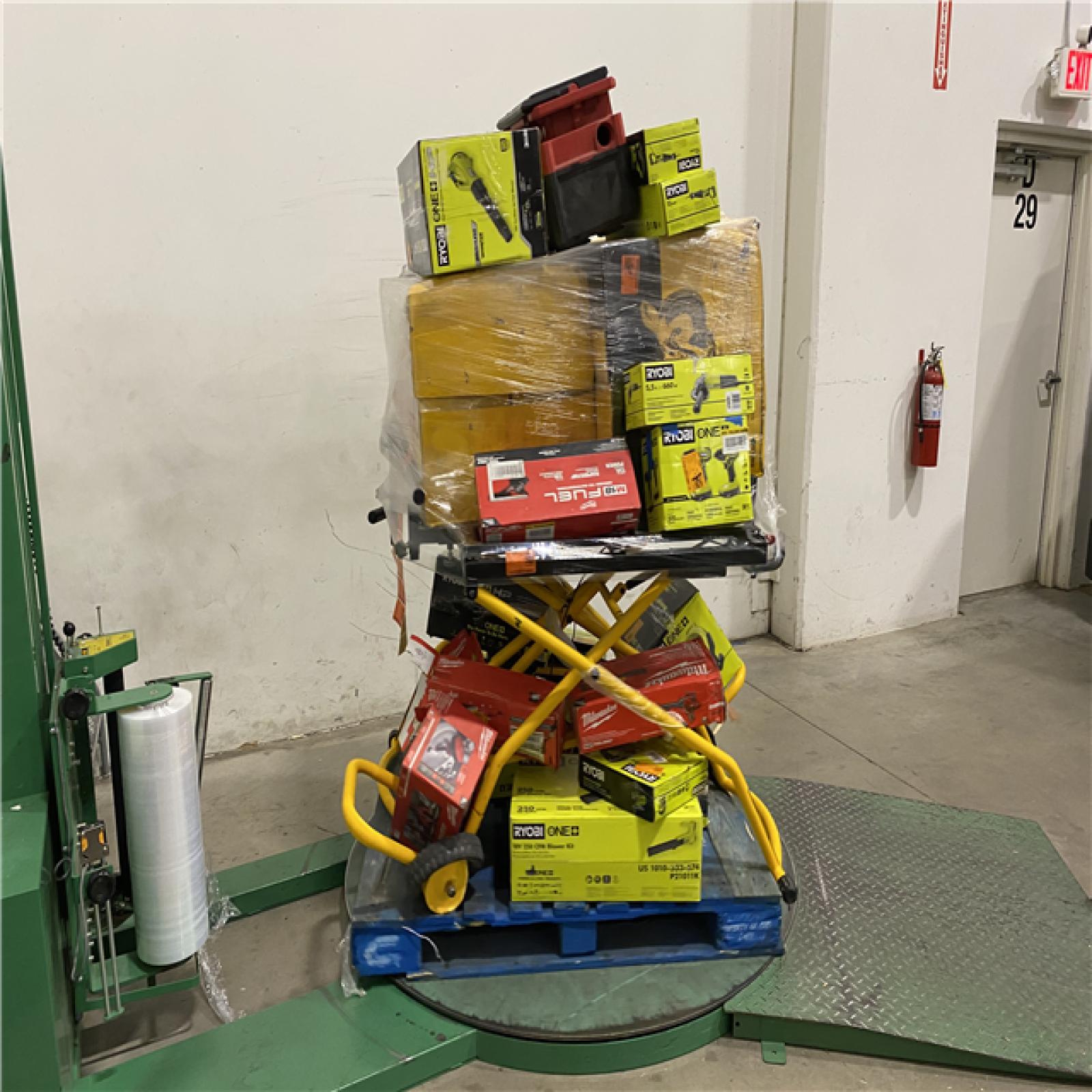 Dallas Location - As-Is Tool Pallet