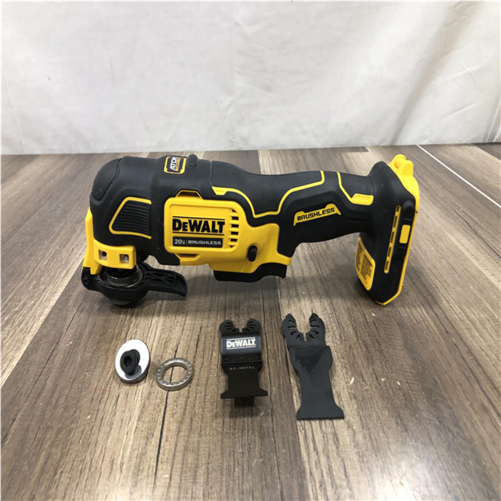 AS-IS DEWALT ATOMIC 20V MAX Cordless Brushless Oscillating Multi Tool (Tool Only)
