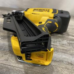 AS-IS DEWALT 20V 30 Degree Cordless Framing Nailer (Tool-Only)