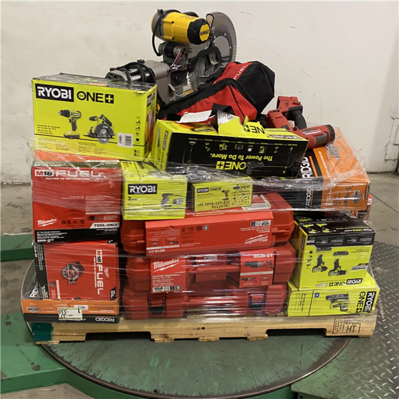 Dallas Location - As-Is Tool Pallet