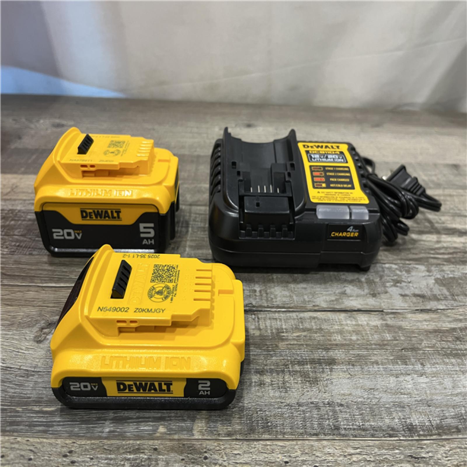 AS-IS DEWALT 20V MAX Lithium-Ion Battery Kit with 5.0Ah and 2.0Ah Battery and Charger