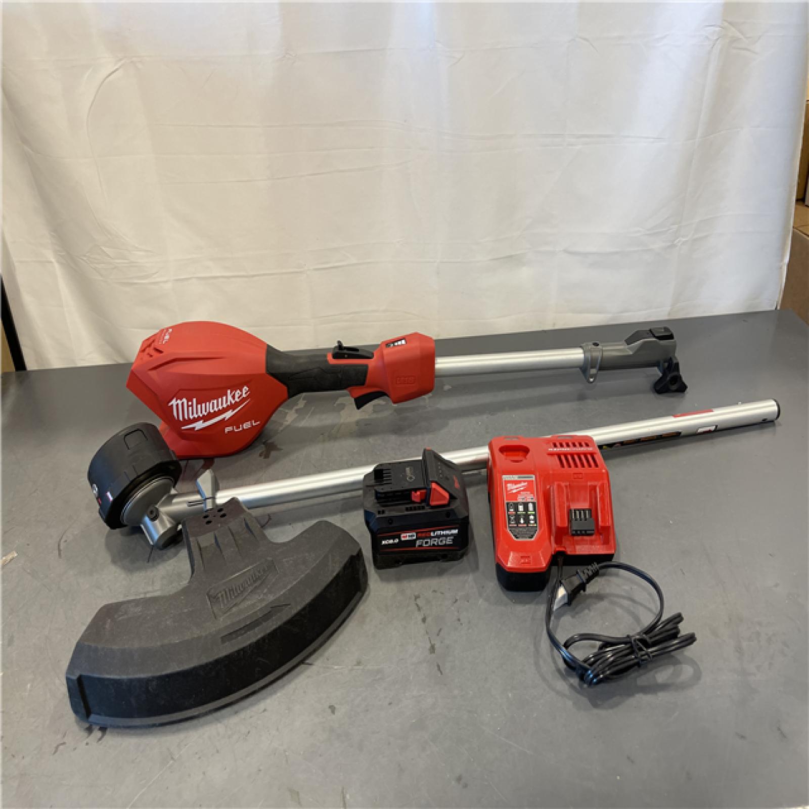 AS-IS - Milwaukee M18 FUEL 18V 16 in. Brushless Cordless String Trimmer Kit W/QUIK-LOK