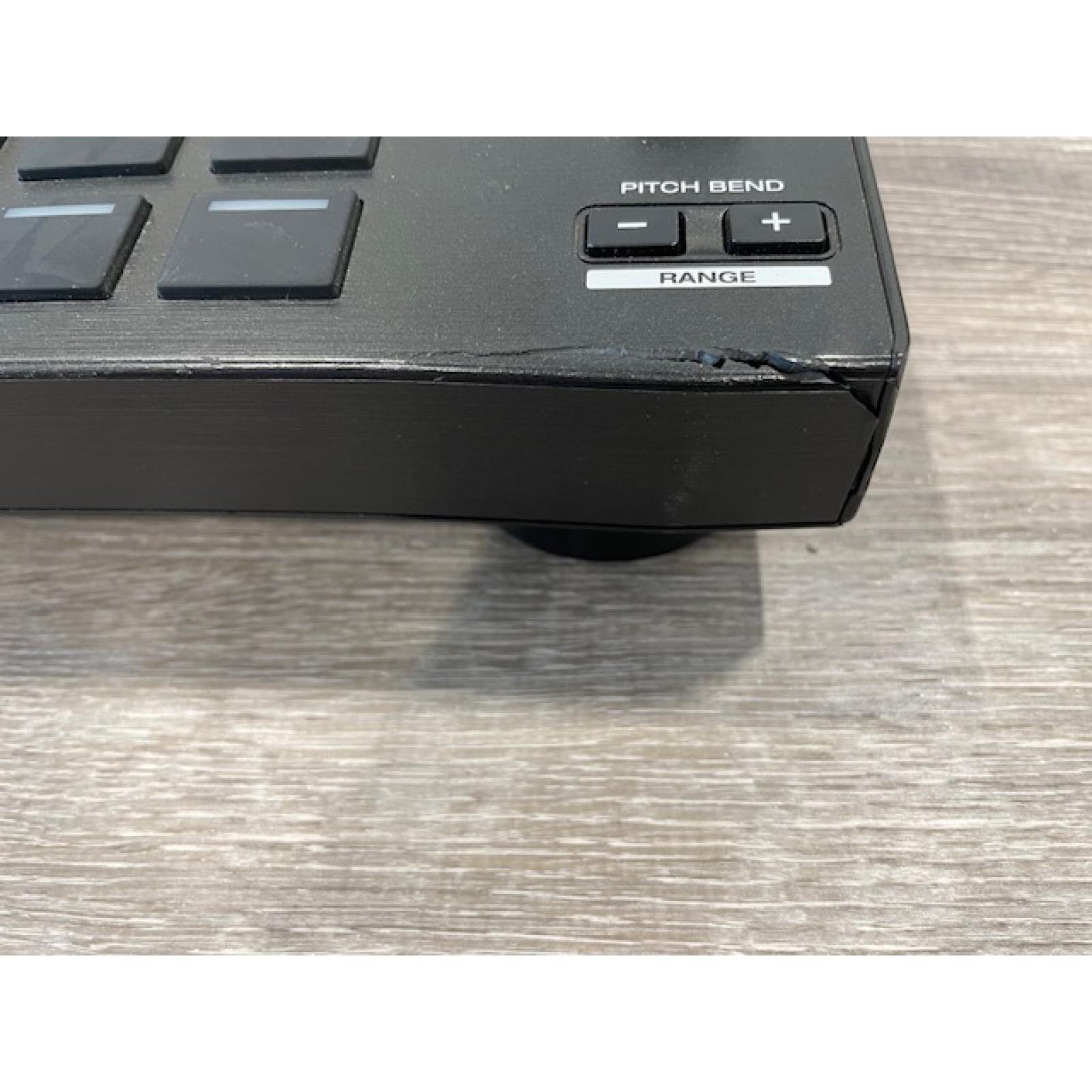 AS-IS Denon DJ SC LIVE 4-4Deck Professional Standalone DJ Controller with Streaming Access