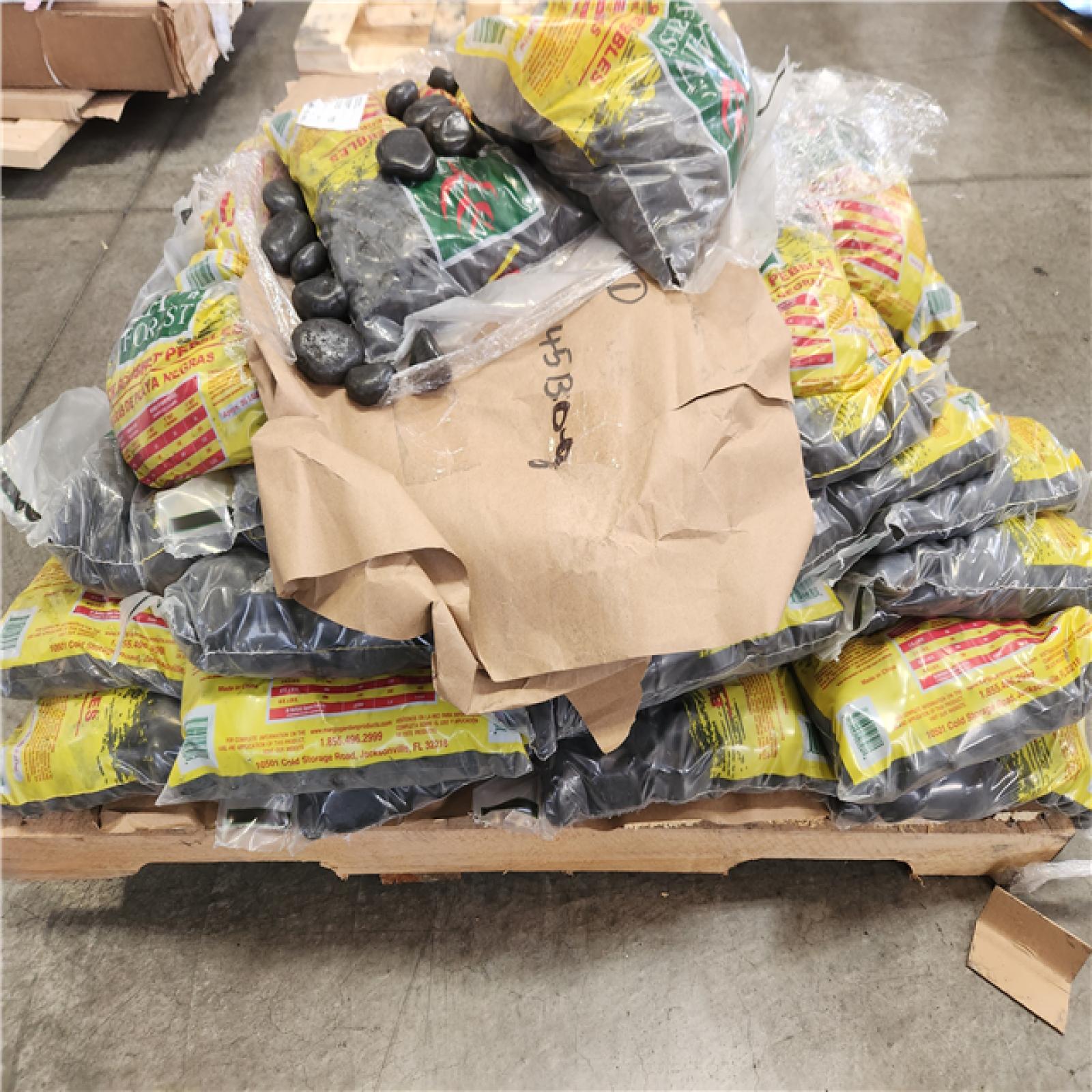 Phoenix Rain Forest 0.4 cu. ft. 2 in. to 3 in.  30 lbs. Black Super Polished Pebbles Pallet (35+ Bags)