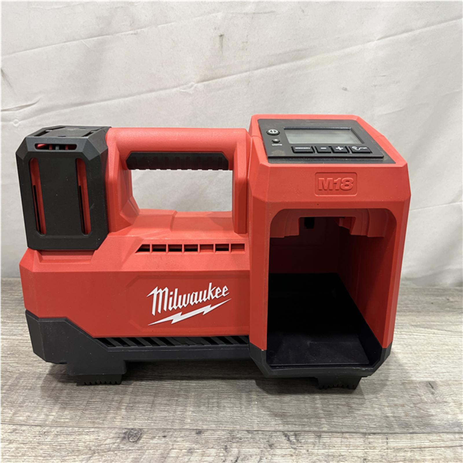 AS-IS Milwaukee 18-Volt Lithium-Ion Cordless Electric Portable Inflator (Tool-Only)