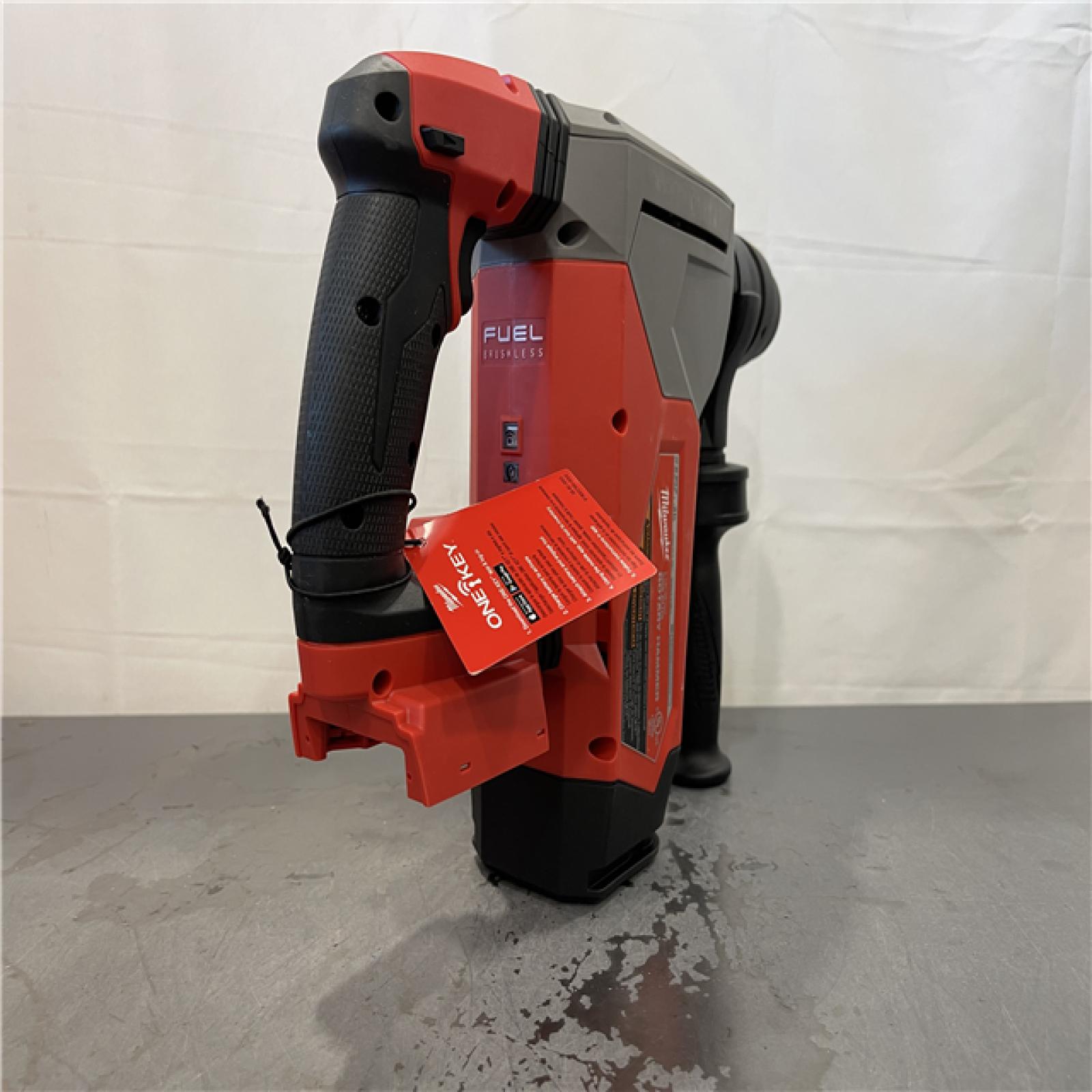 AS-IS - Milwaukee M18 FUEL 18V Lithium-Ion Brushless Cordless SDS-Plus 1-1/8 in. Rotary Hammer Drill