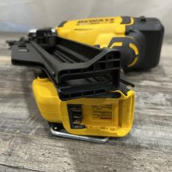 AS-IS DEWALT 20V 30 Degree Cordless Framing Nailer (Tool-Only)