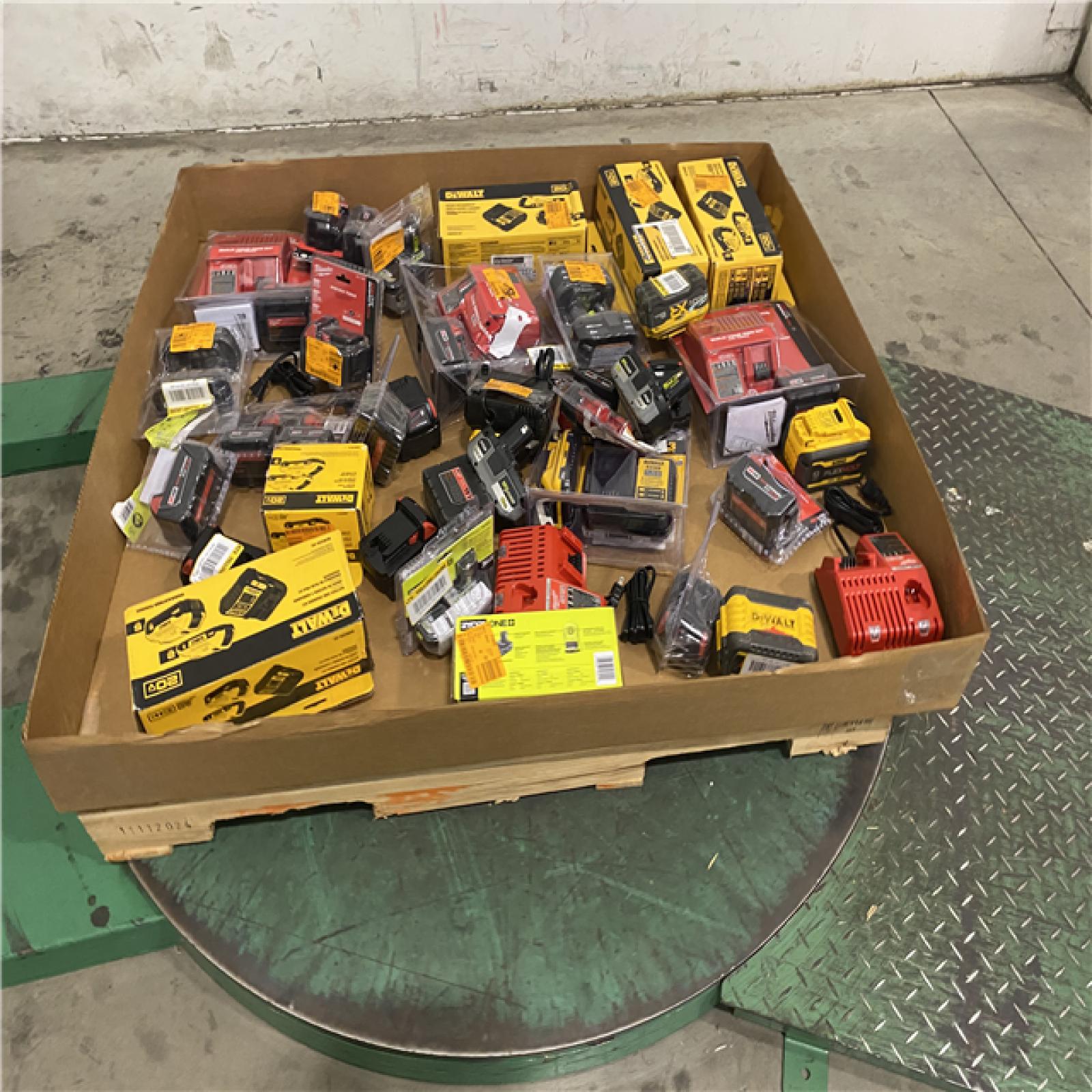 Dallas Location - As-Is Battery Tool Pallet