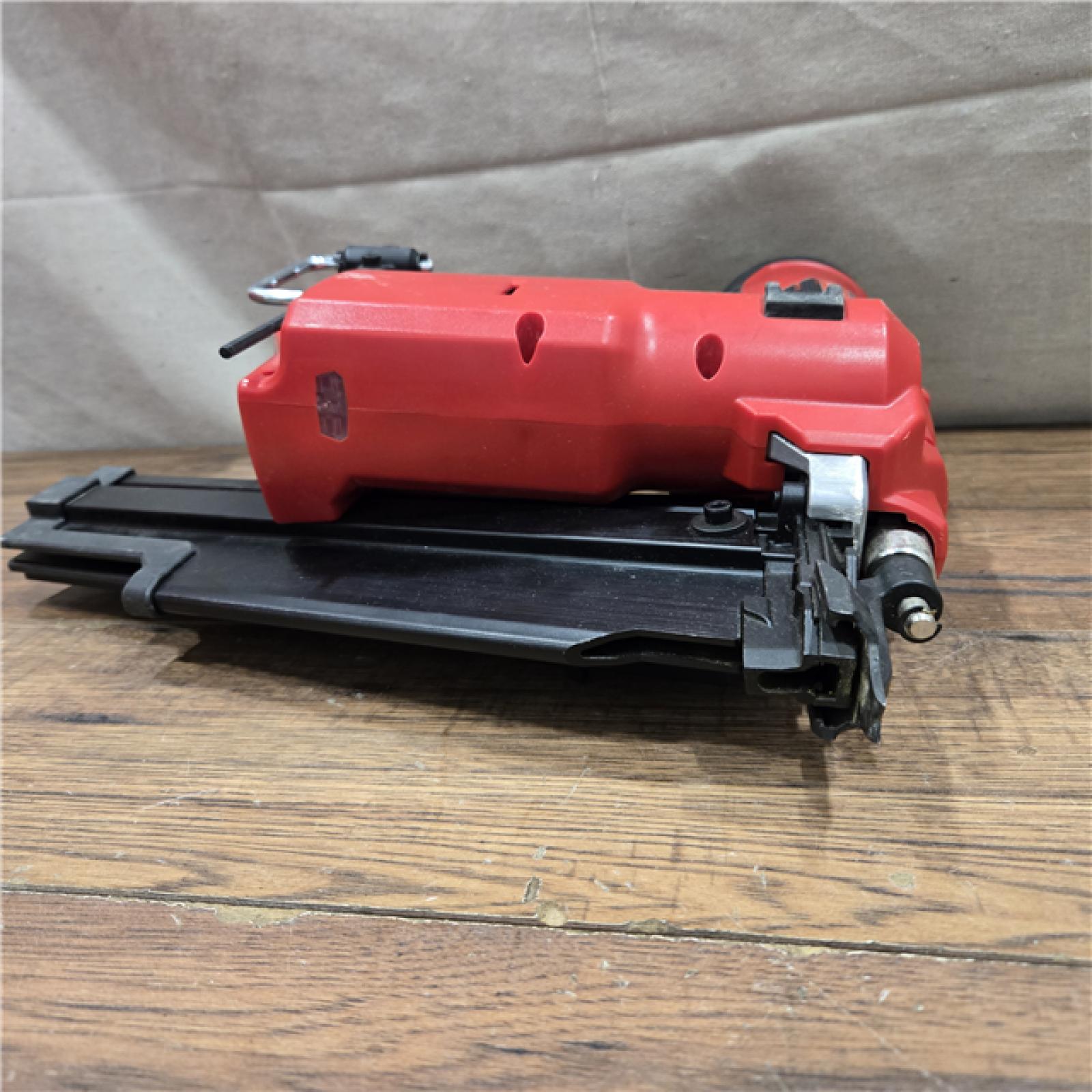 AS-IS Milwaukee 2744-20 M18 FUEL 21-Degree Cordless Framing Nailer (Tool Only)