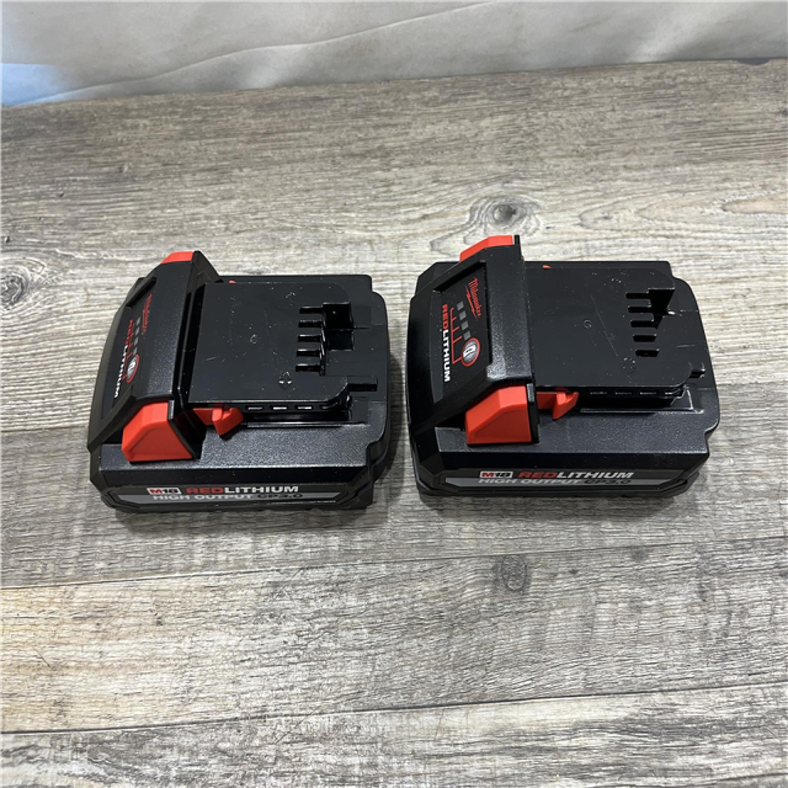 AS-IS Milwaukee 18-Volt Lithium-Ion HIGH OUTPUT CP 3.0Ah Battery Pack (2-Pack)