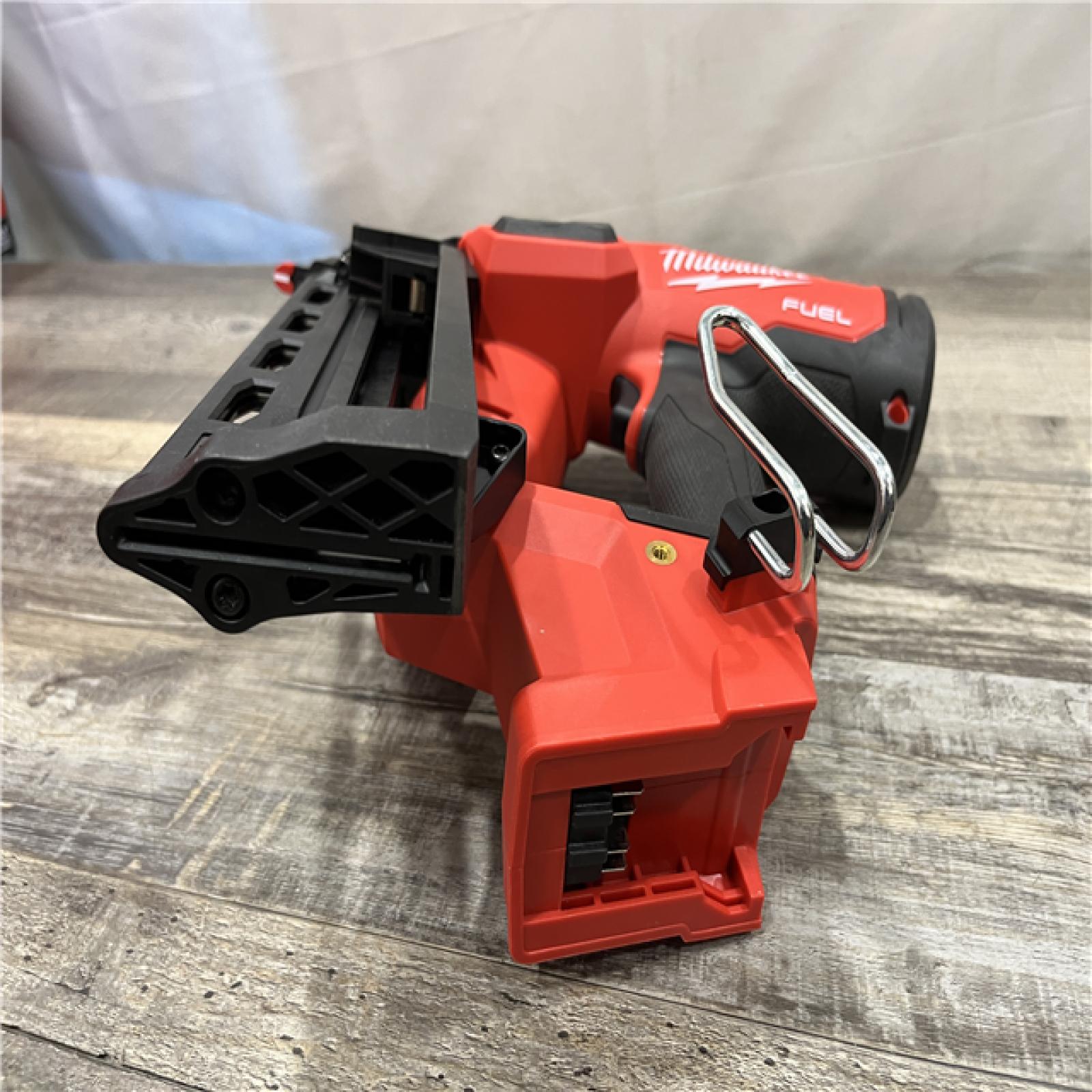 AS-IS Milwaukee FUEL 18-Volt Lithium-Ion Brushless Cordless Gen II 16-Gauge Angled Finish Nailer (Tool-Only)