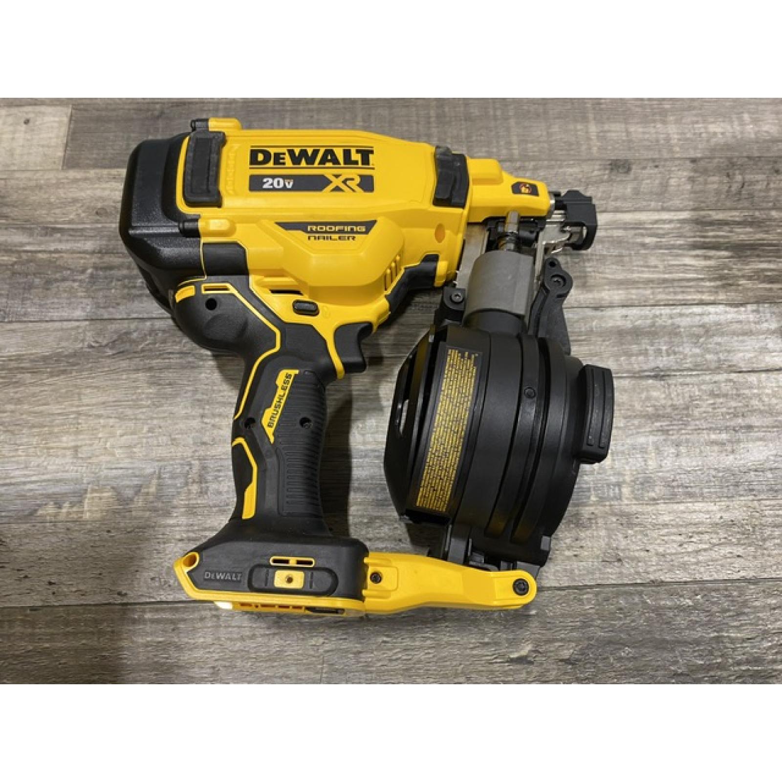 AS-IS DEWALT 20V MAX Lithium-Ion 15-Degree Electric Cordless Roofing Nailer Kit