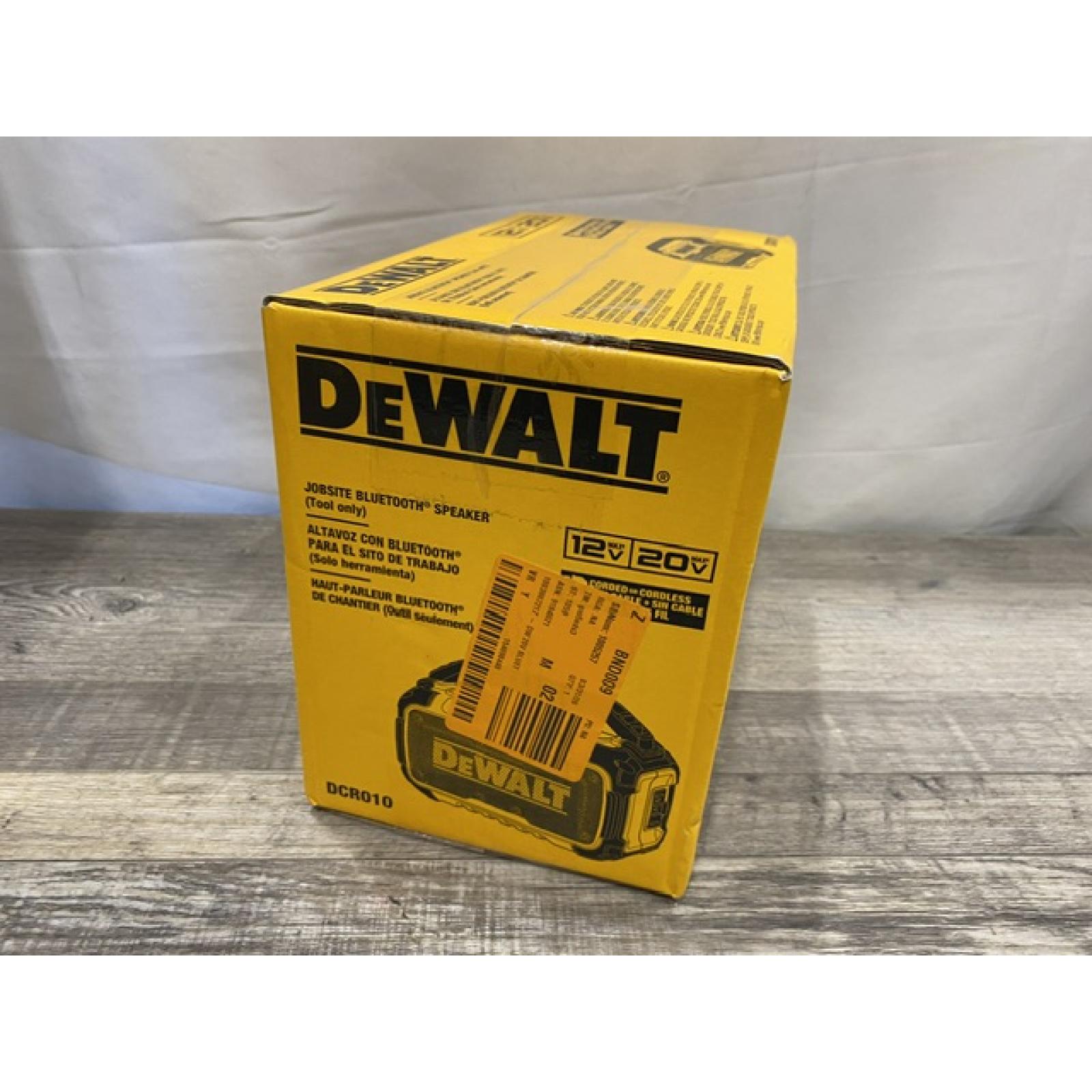 NEW - DEWALT 20V MAX Cordless Bluetooth Speaker (Tool Only)