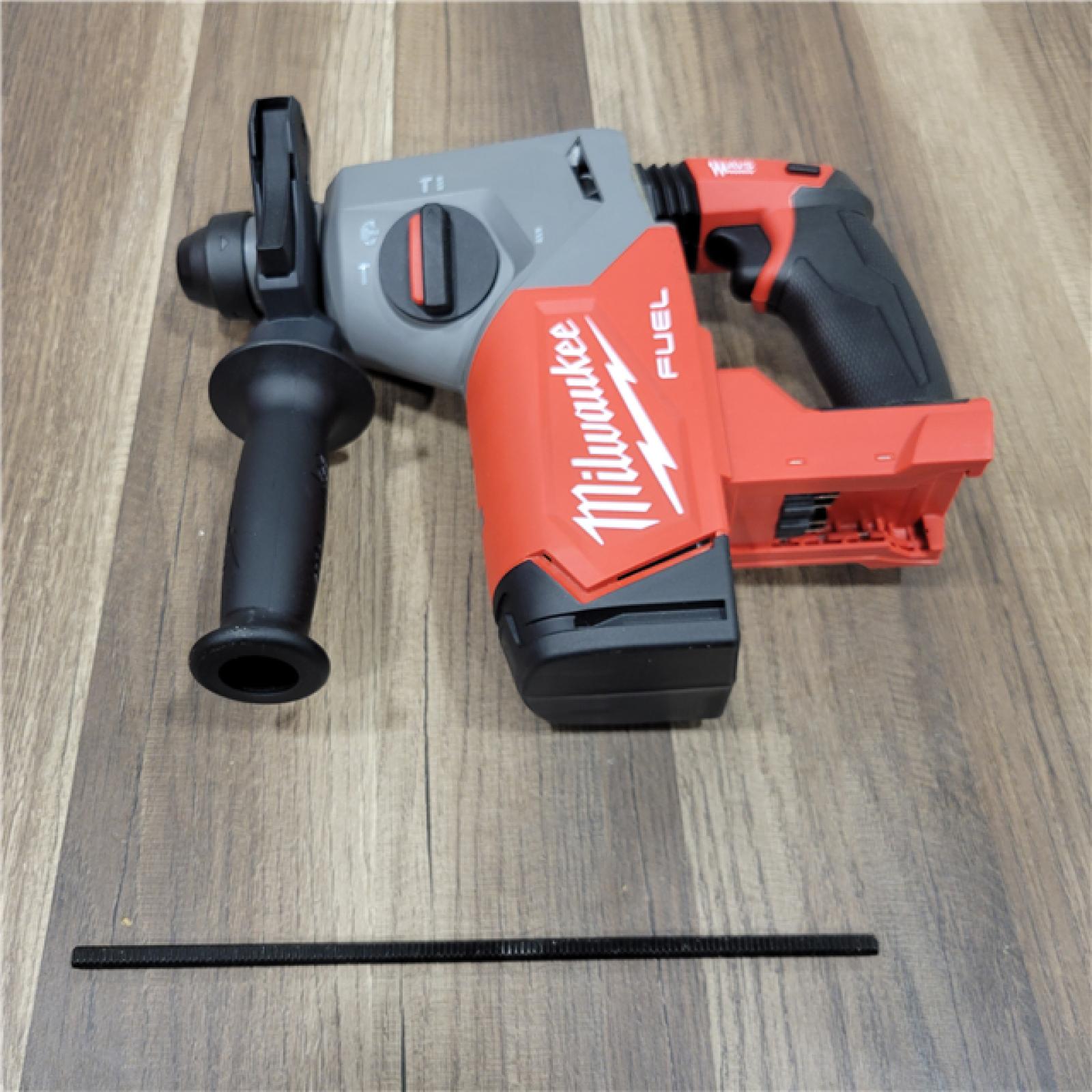 AS-IS Milwaukee M18 FUEL 18V Lithium-Ion Brushless Cordless 1 in. SDS-Plus Rotary Hammer (Tool-Only)