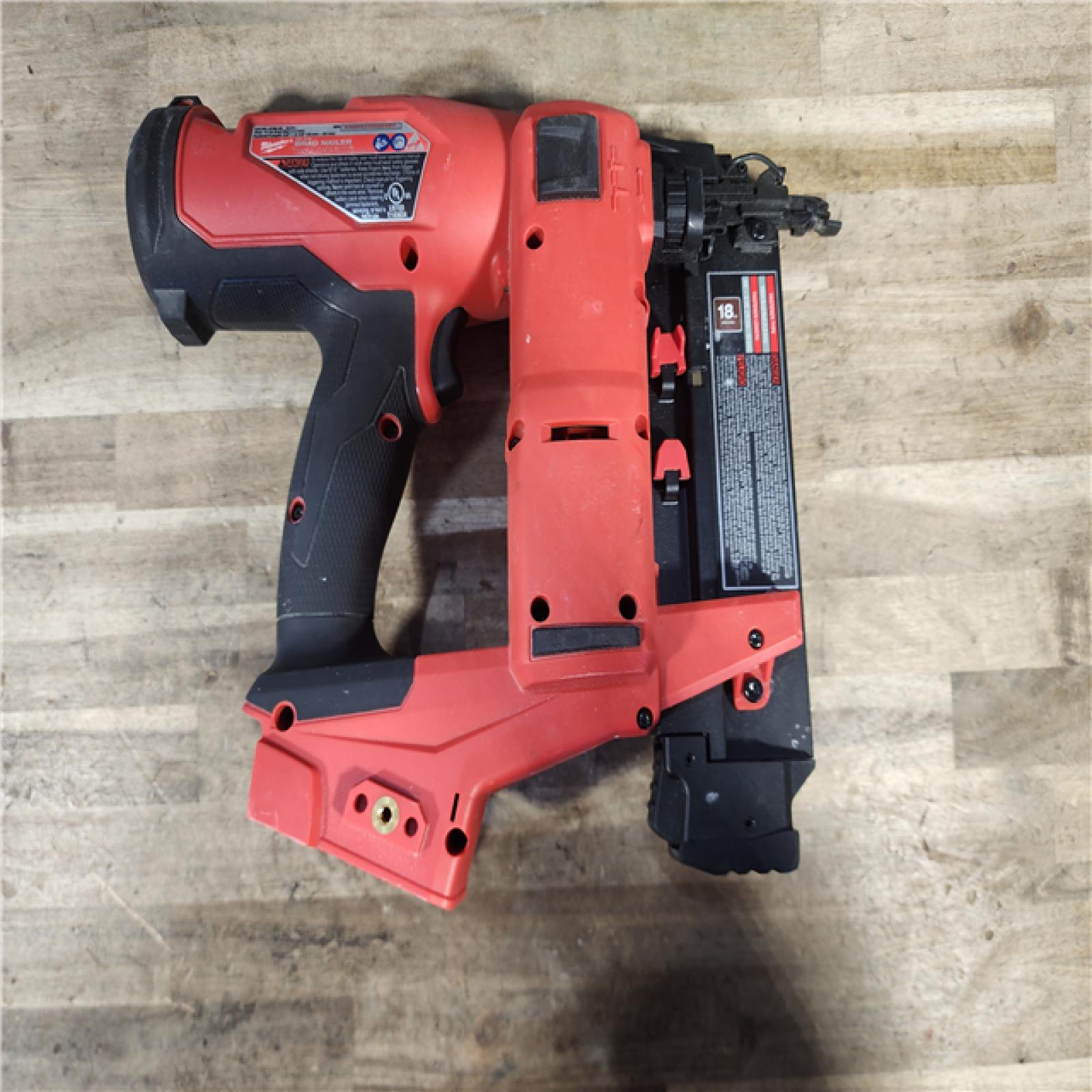 HOUSTON LOCATION - AS-IS Milwaukee M18 Fuel 18V Brushless 18-Gauge Brad Nailer 2746-20 (Bare Tool)