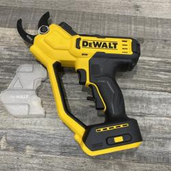 AS-IS DEWALT 20V MAX Cordless Battery Powered Pruner Kit