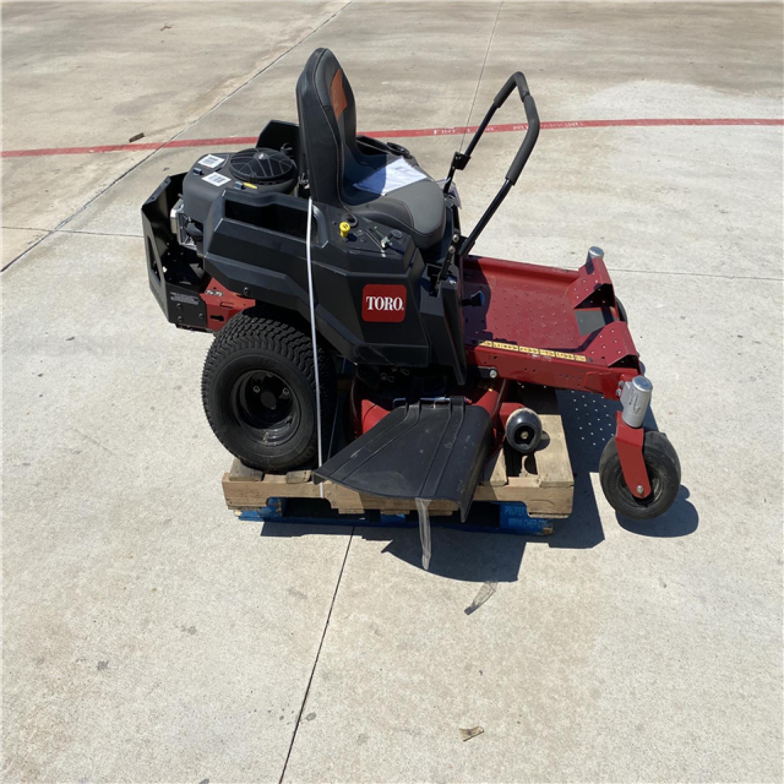 Houston Location AS IS - Toro Time Cutter 42 Riding Mower