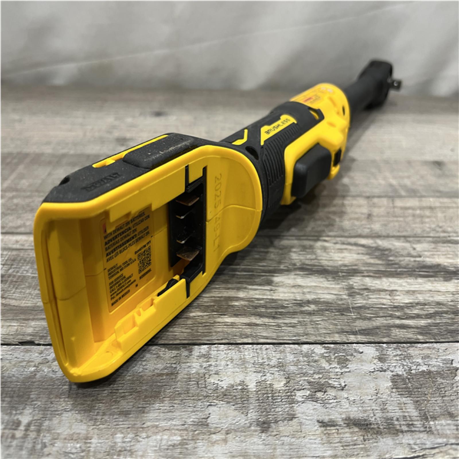 AS-IS DEWALT ATOMIC 20V MAX 3/8 in. Extended Reach Cordless Ratchet (Tool Only)
