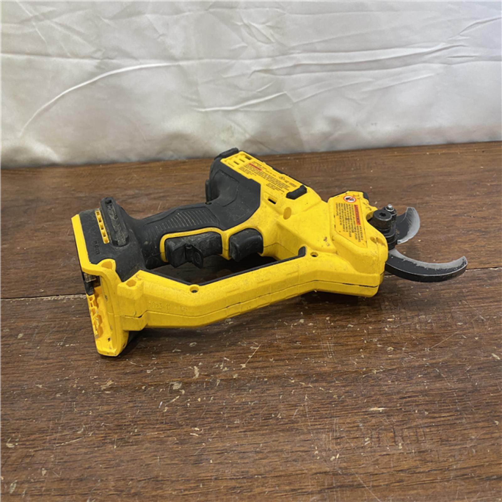 AS-IS DeWalt Cordless Pruner