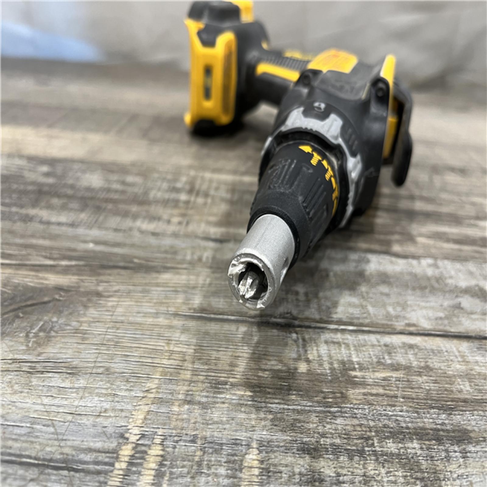 AS-IS DEWALT XR 20V MAX Lithium-Ion Cordless Brushless Screw Gun (Tool Only)