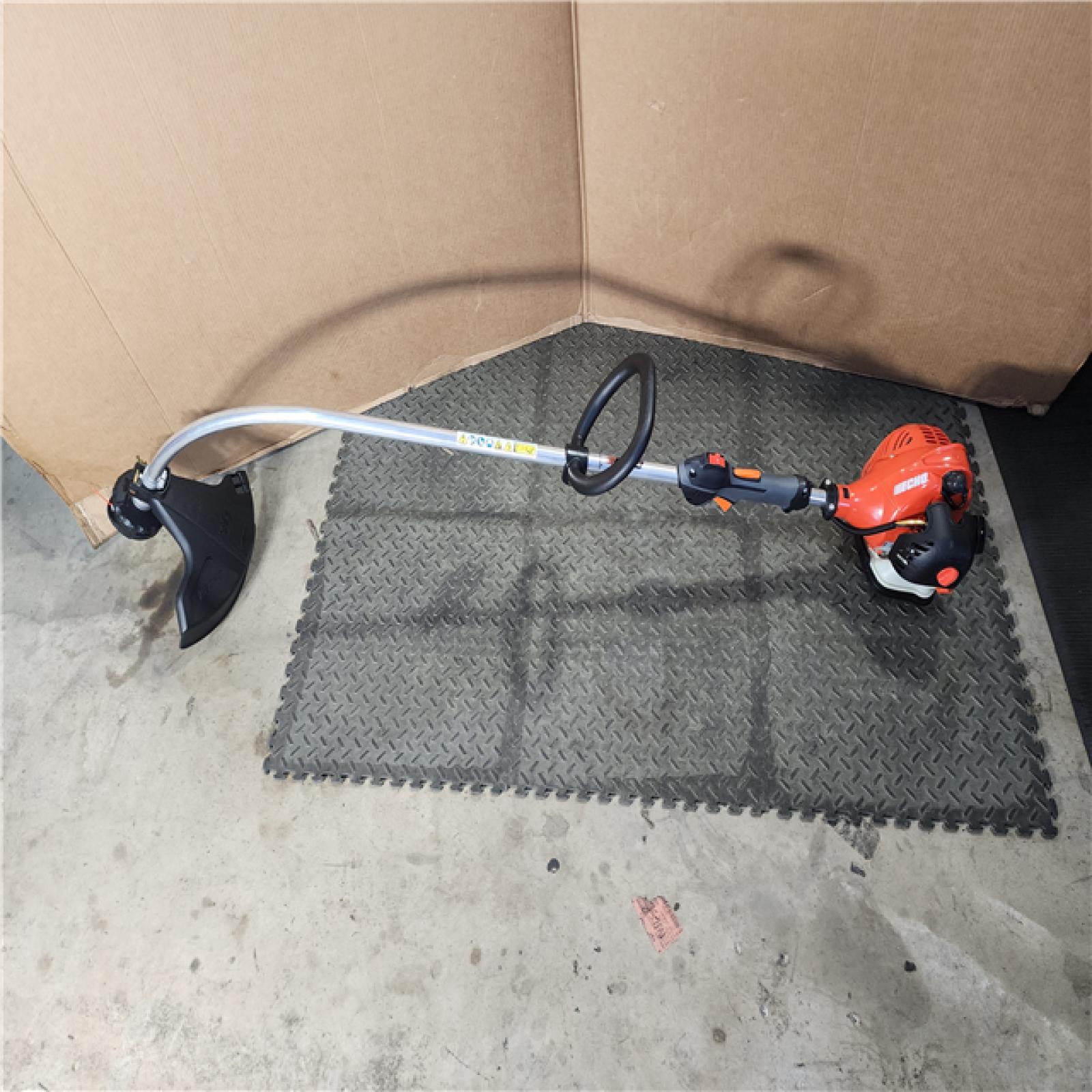 HOUSTON LOCATION - AS-IS (APPEARS LIKE NEW) Echo 21.2 C.C. Gas Powered Trimmer