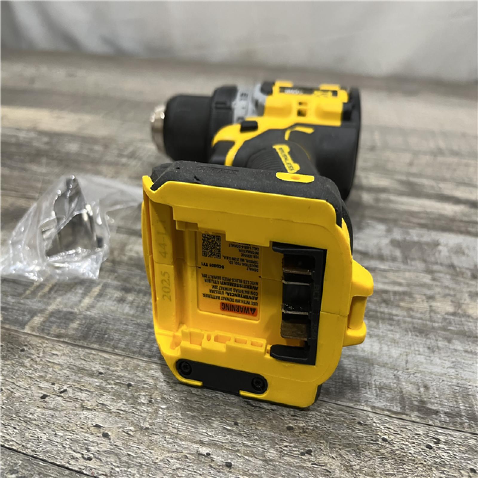 AS-IS  DEWALT 20V MAX XR Brushless Cordless 1/2 in. Drill/Driver (Tool Only)