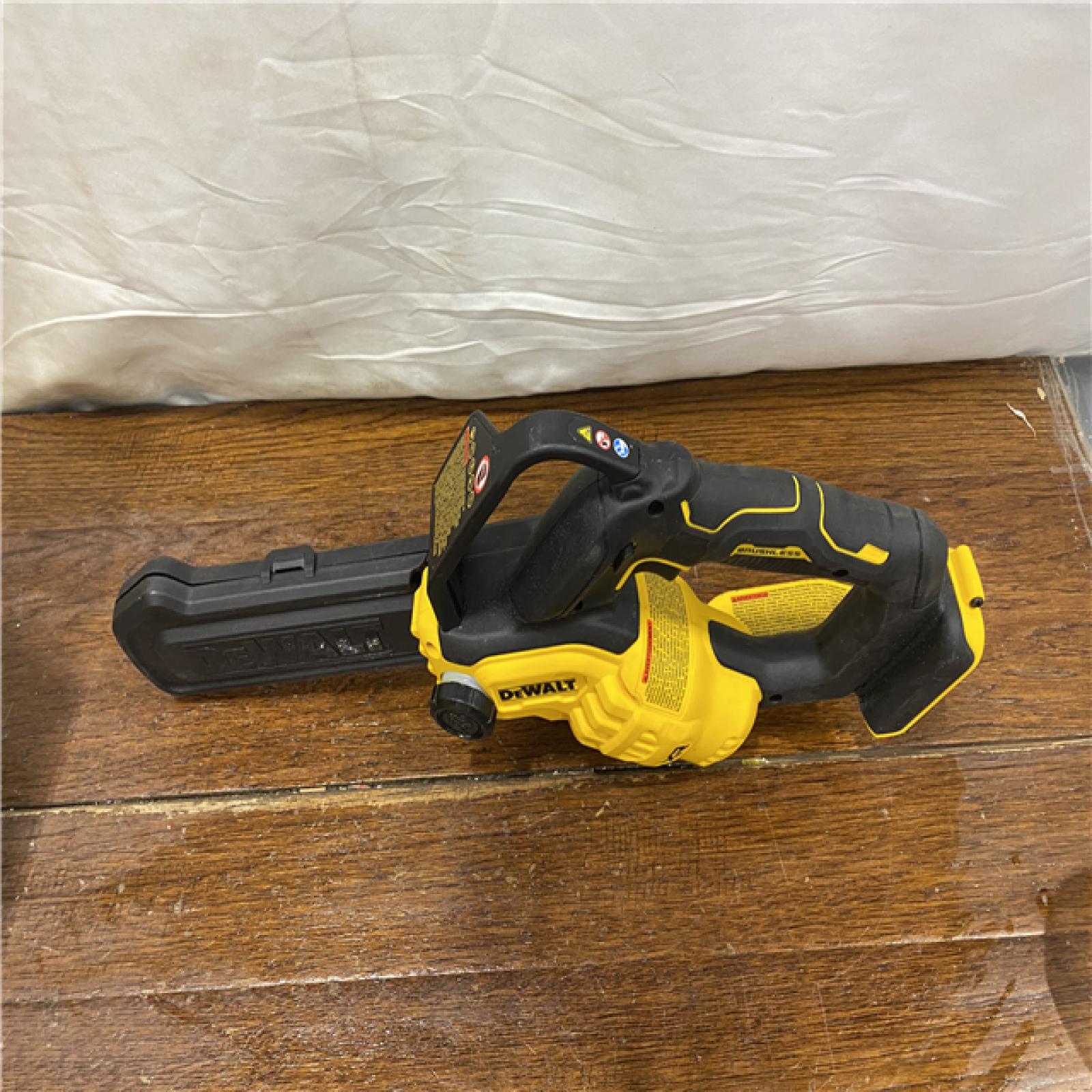 AS-IS 20V MAX 8 in. Brushless Cordless Battery Powered Pruning Chainsaw (Tool Only)