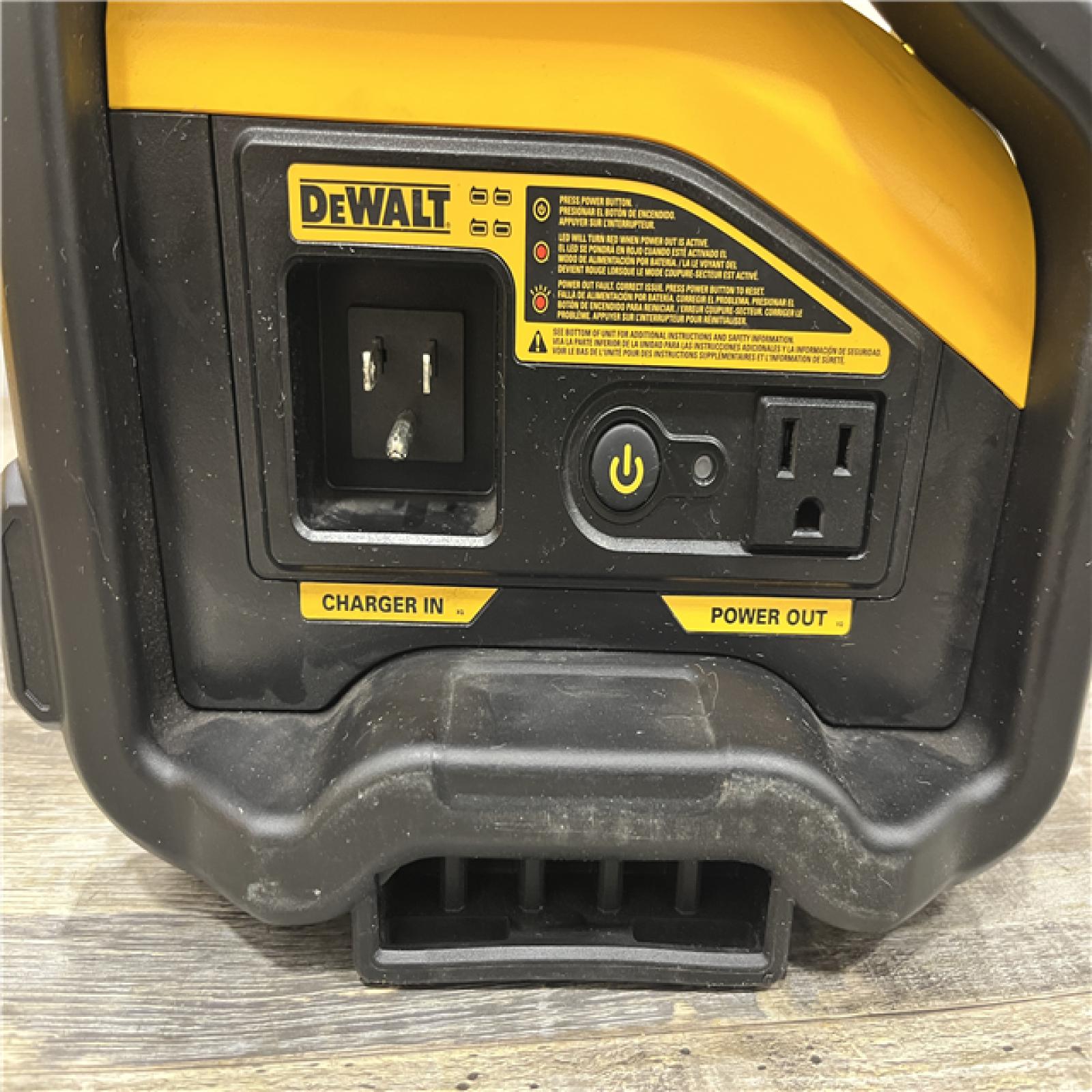 AS-IS DEWALT 1800 Watt Portable Power Station and 20V/60V MAX Lithium-Ion Battery Charger