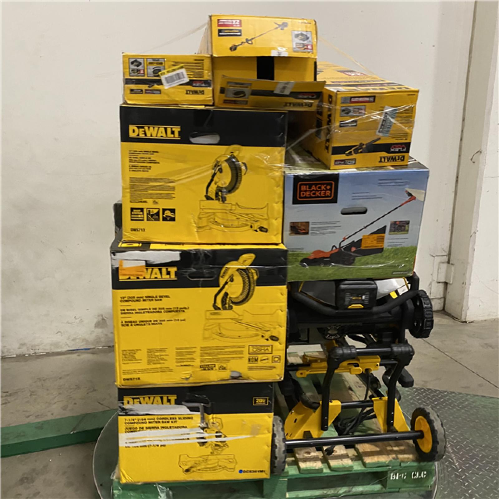 Dallas Location - As-Is DEWALT Tool Pallet