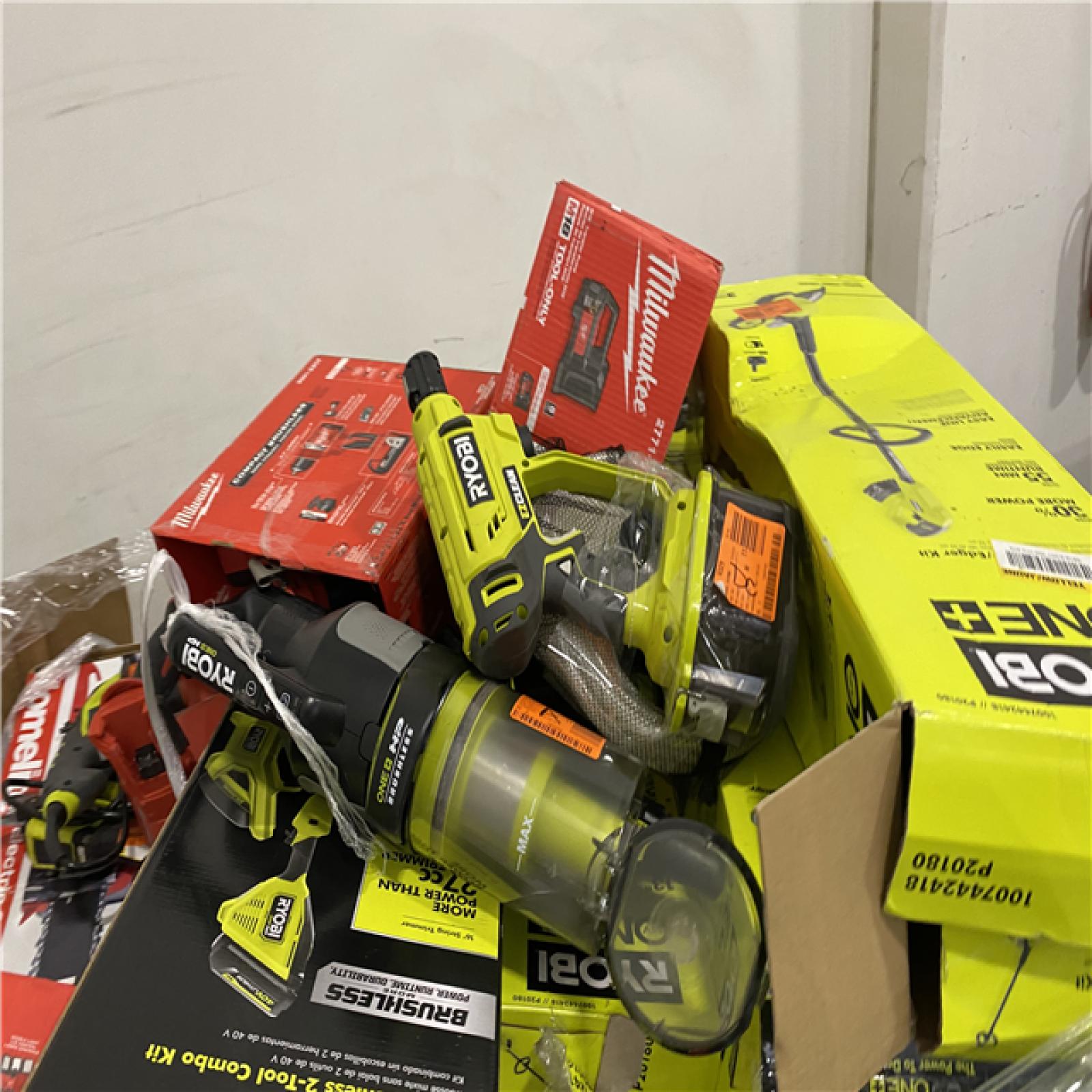 Dallas Location - As-Is Tool Pallet