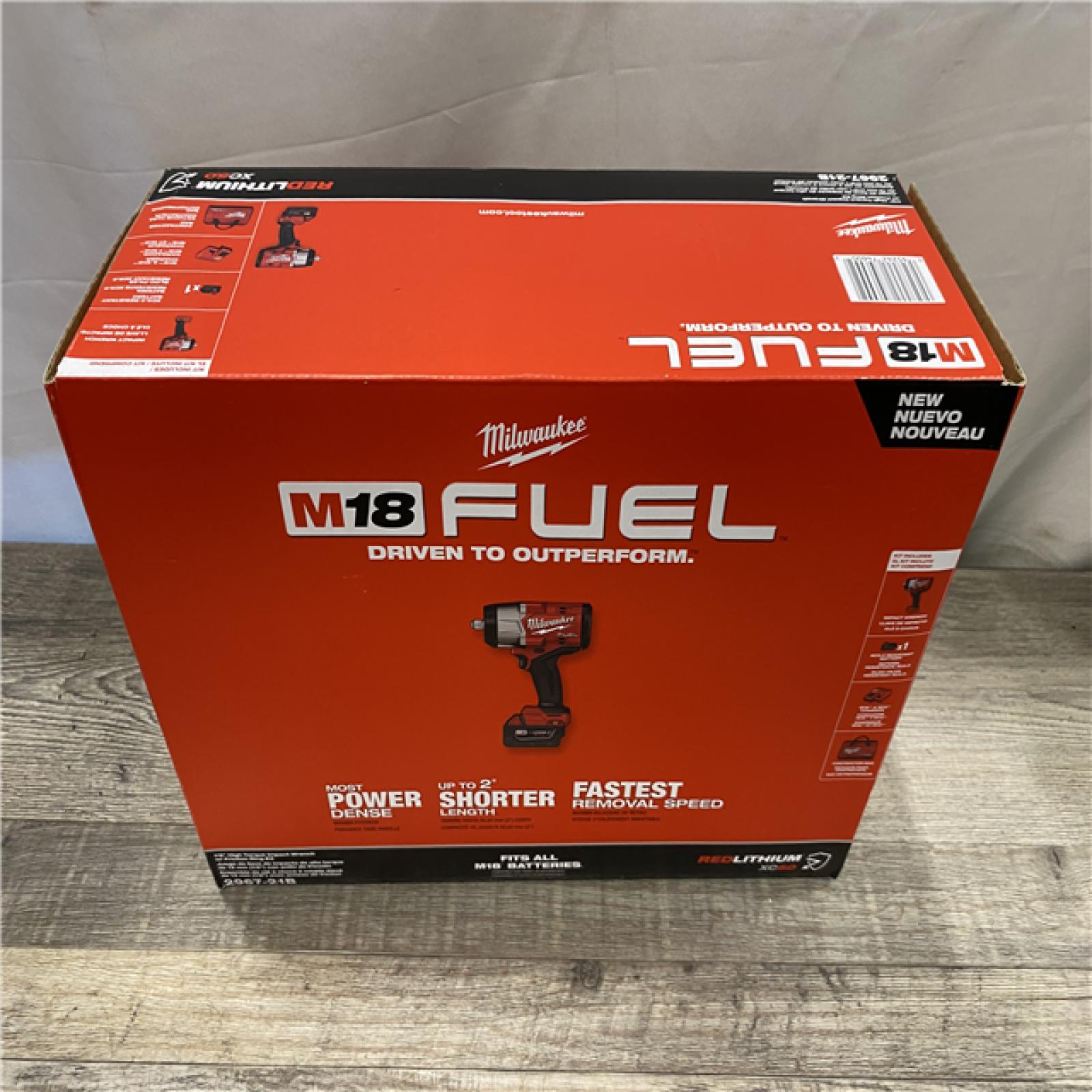 NEW - Milwaukee FUEL 18V Lithium-Ion Brushless Cordless 1/2 in. Impact Wrench w/Friction Ring Kit