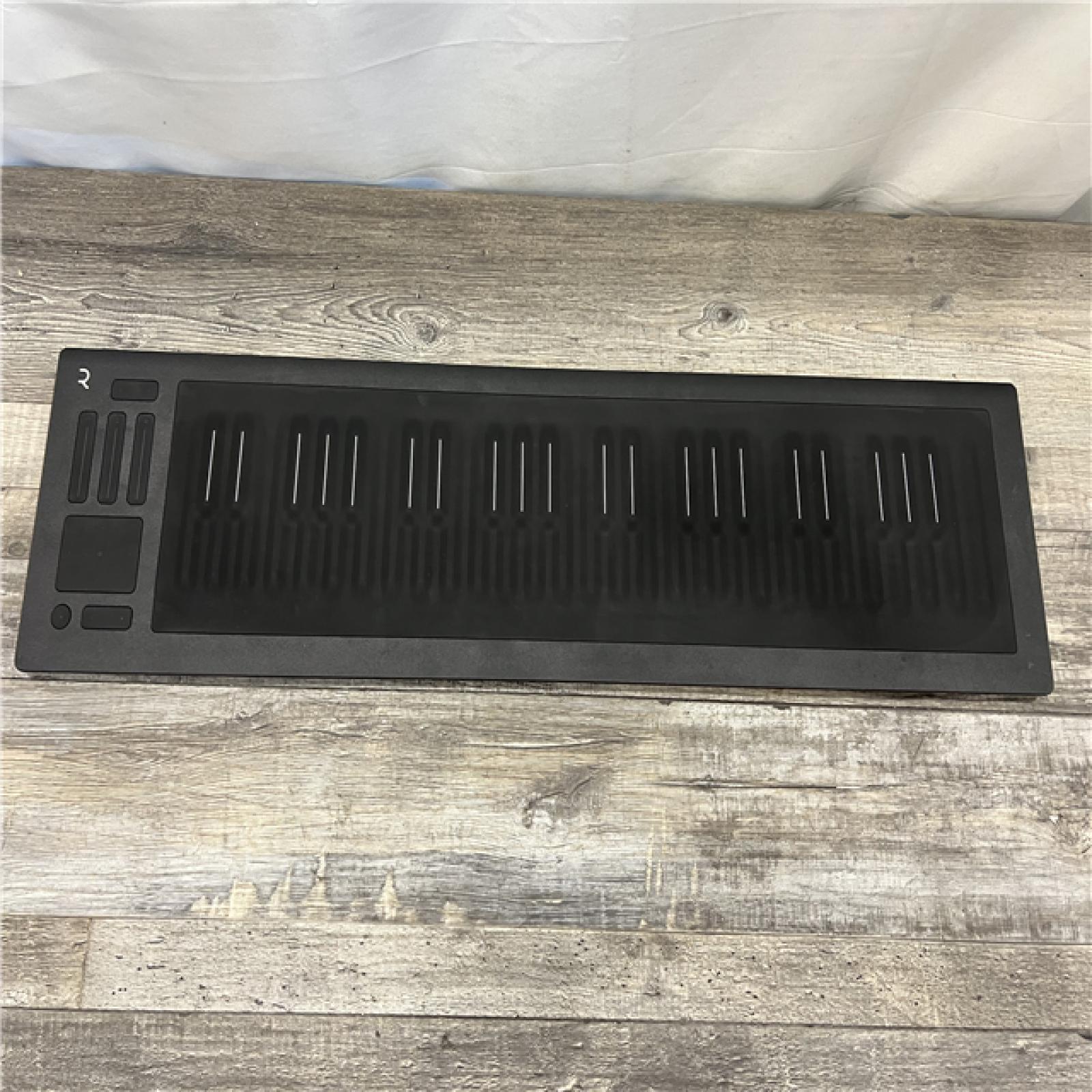 AS-IS ROLI Seaboard RISE49 USB Synthesizer Controller 49-Note
