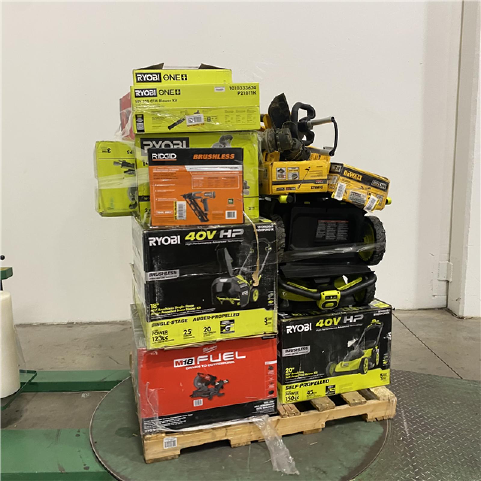 Dallas Location - As-Is Tool Pallet