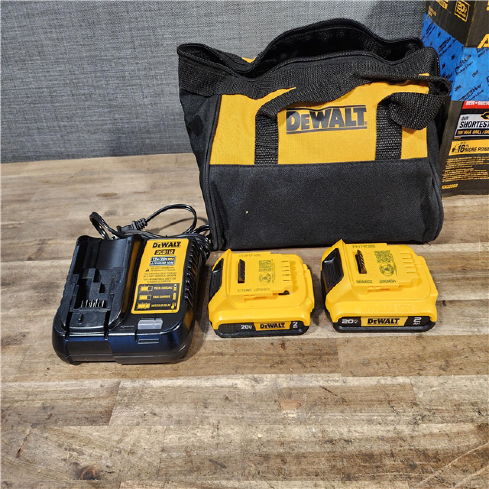 HOUSTON LOCATION - AS-IS DEWALT ATOMIC 20-Volt MAX Lithium-Ion Cordless Combo Kit