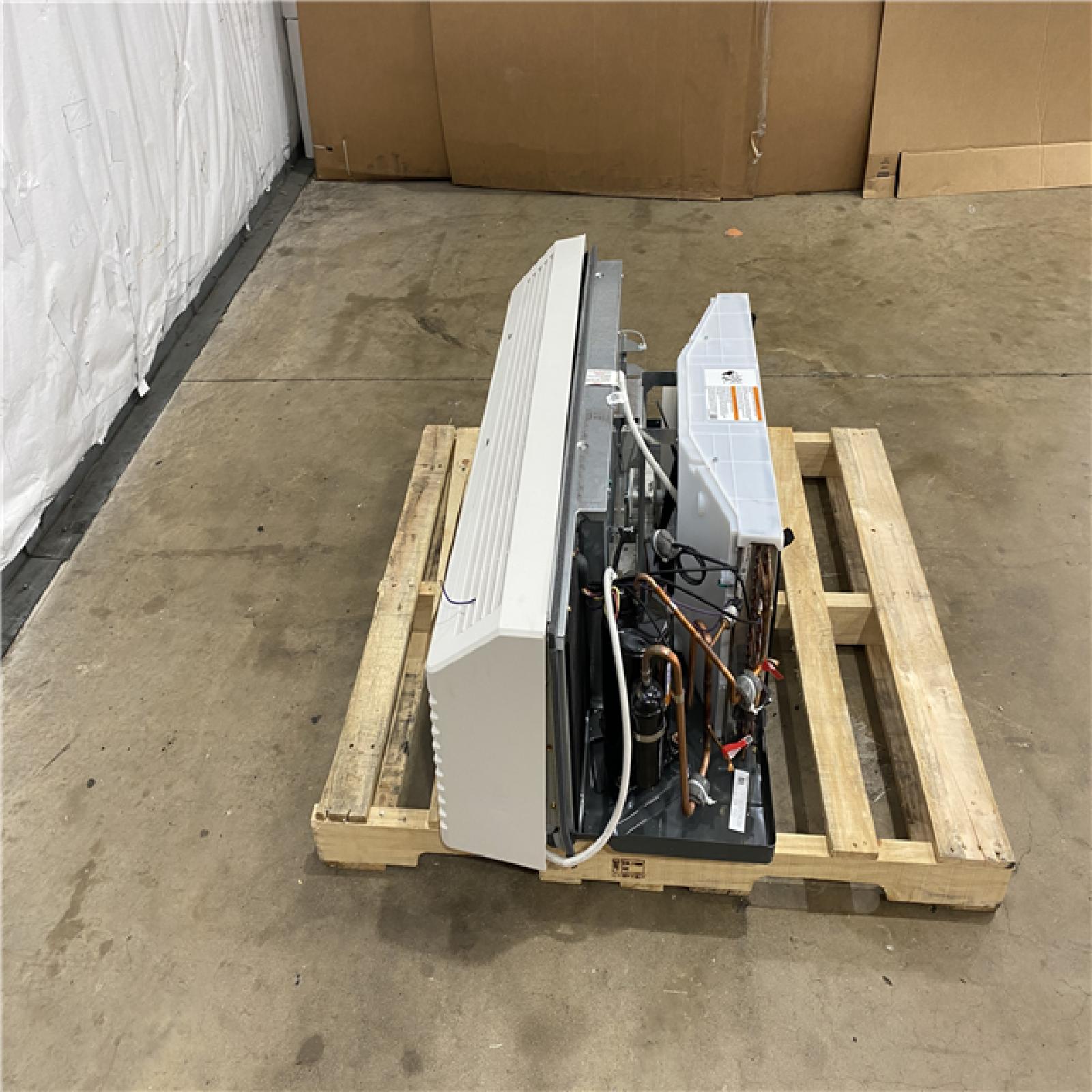 Houston Location AS IS - Amana Air Conditioner