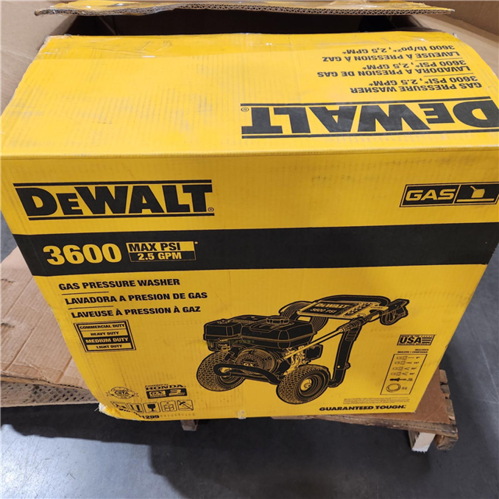Dallas Location - As-Is DeWalt DXPW61299 3600 PSI 2.5 GPM Gas Pressure Washer
