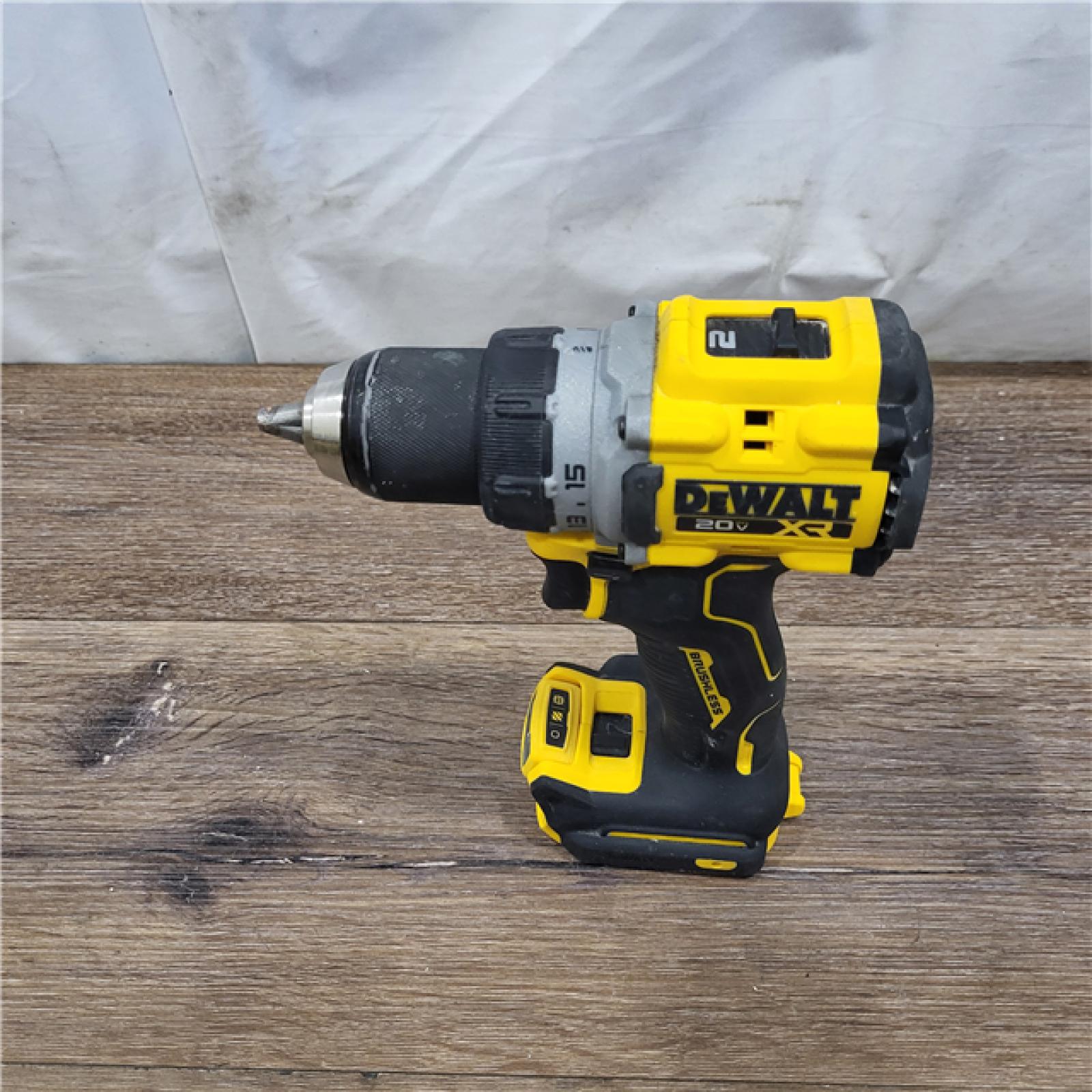 AS-IS DEWALT 20V MAX XR Brushless Cordless 1/2 Drill/Driver Kit