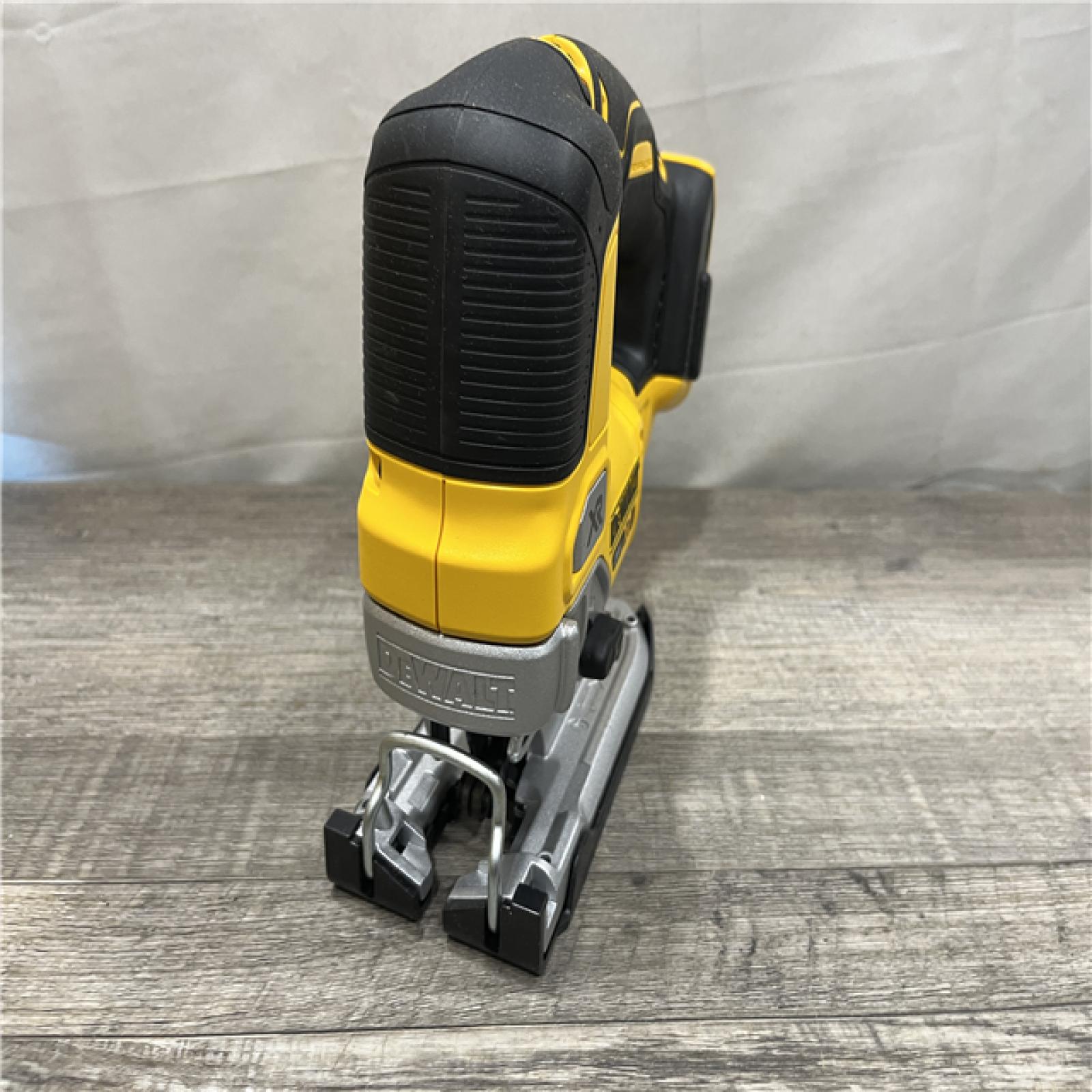 AS-IS DEWALT 20V MAX XR Cordless Brushless Jigsaw (Tool Only)