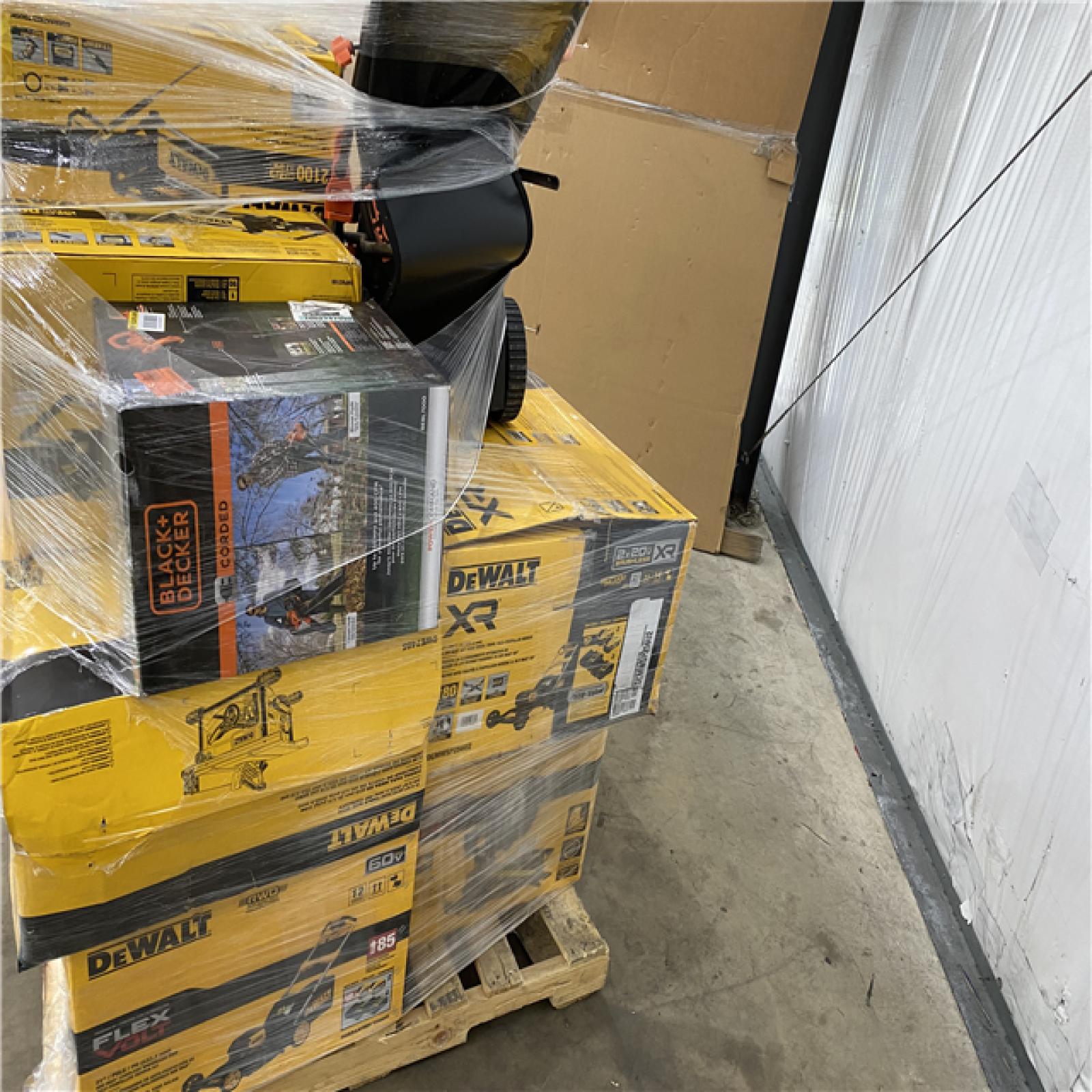 Houston Location AS IS - Tool Pallet