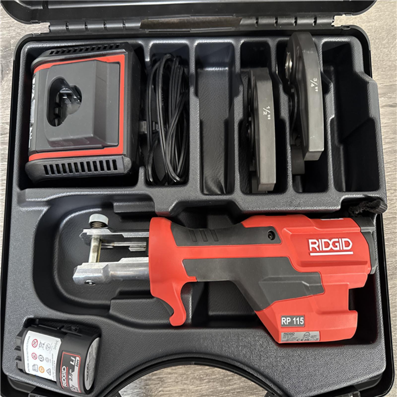 California AS-IS Ridgid RP115 Mini Press Tool Kit  Includes (1) Battery  Charger & Hard Case