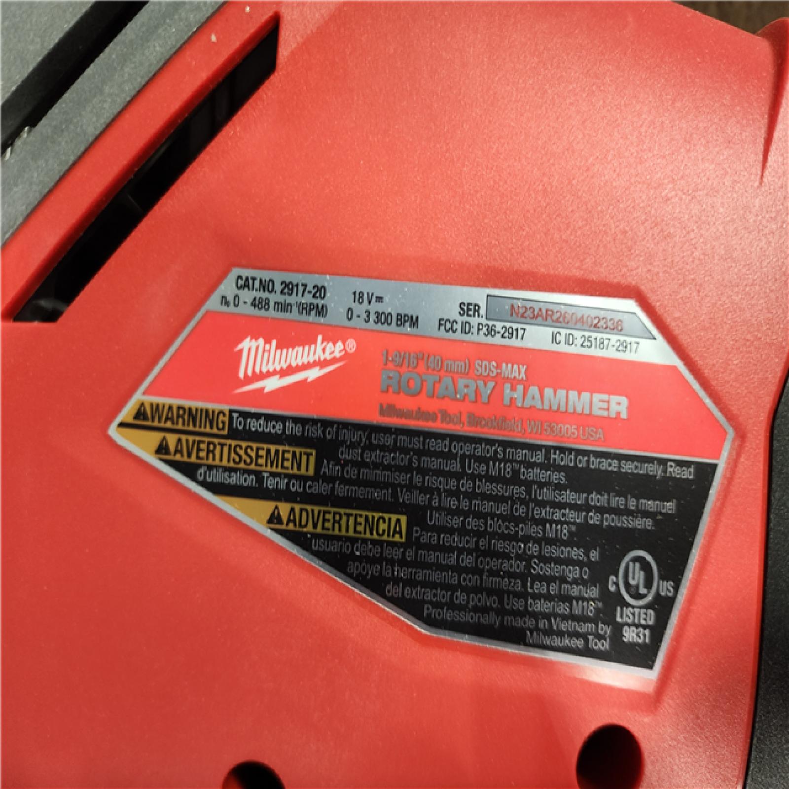 HOUSTON LOCATION - AS - IS M18 FUEL 18V Lithium-Ion Brushless Cordless 1-9/16 in. SDS-Max Rotary Hammer (Tool-Only)