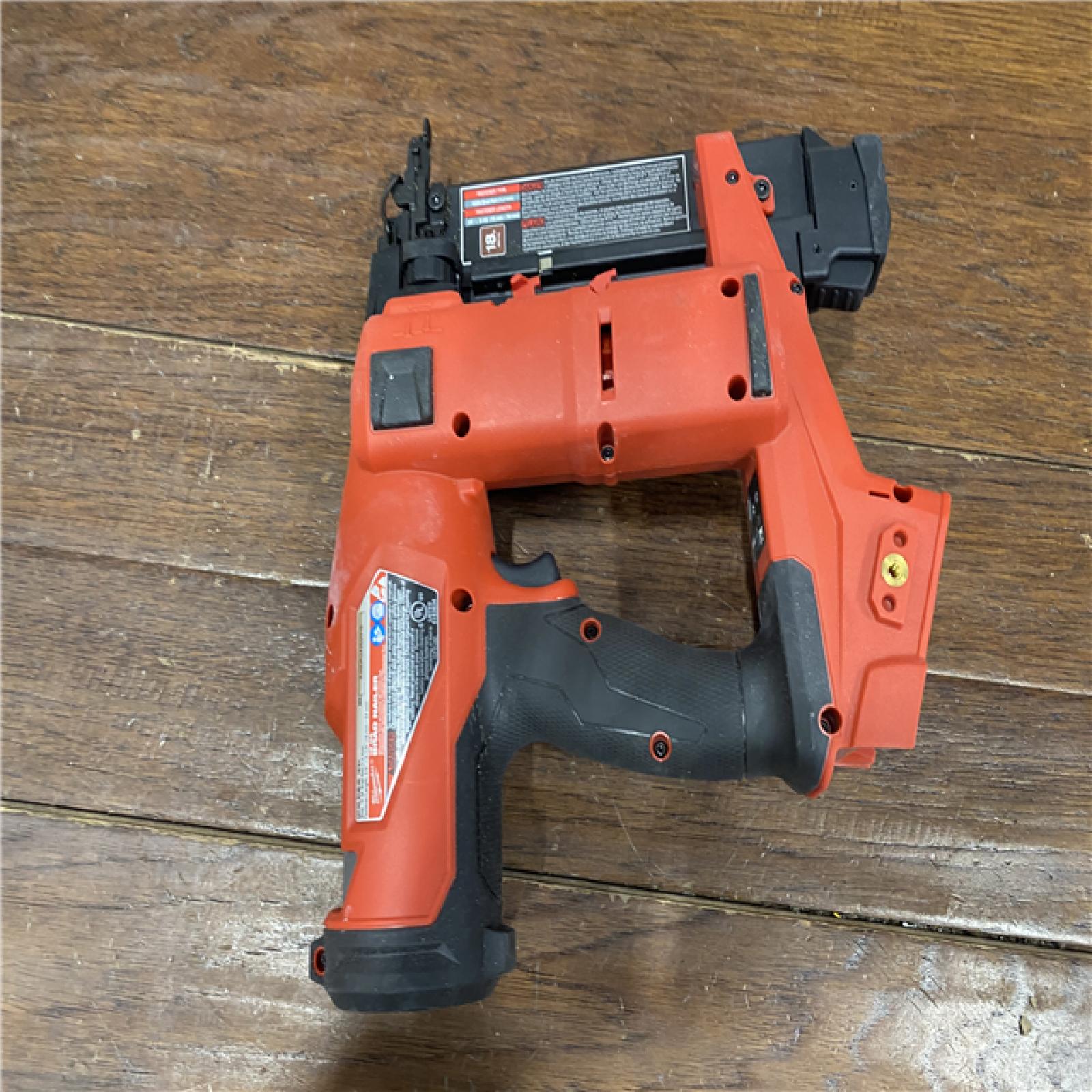 AS-IS Milwaukee M18 FUEL 18 Gauge Brad Nailer