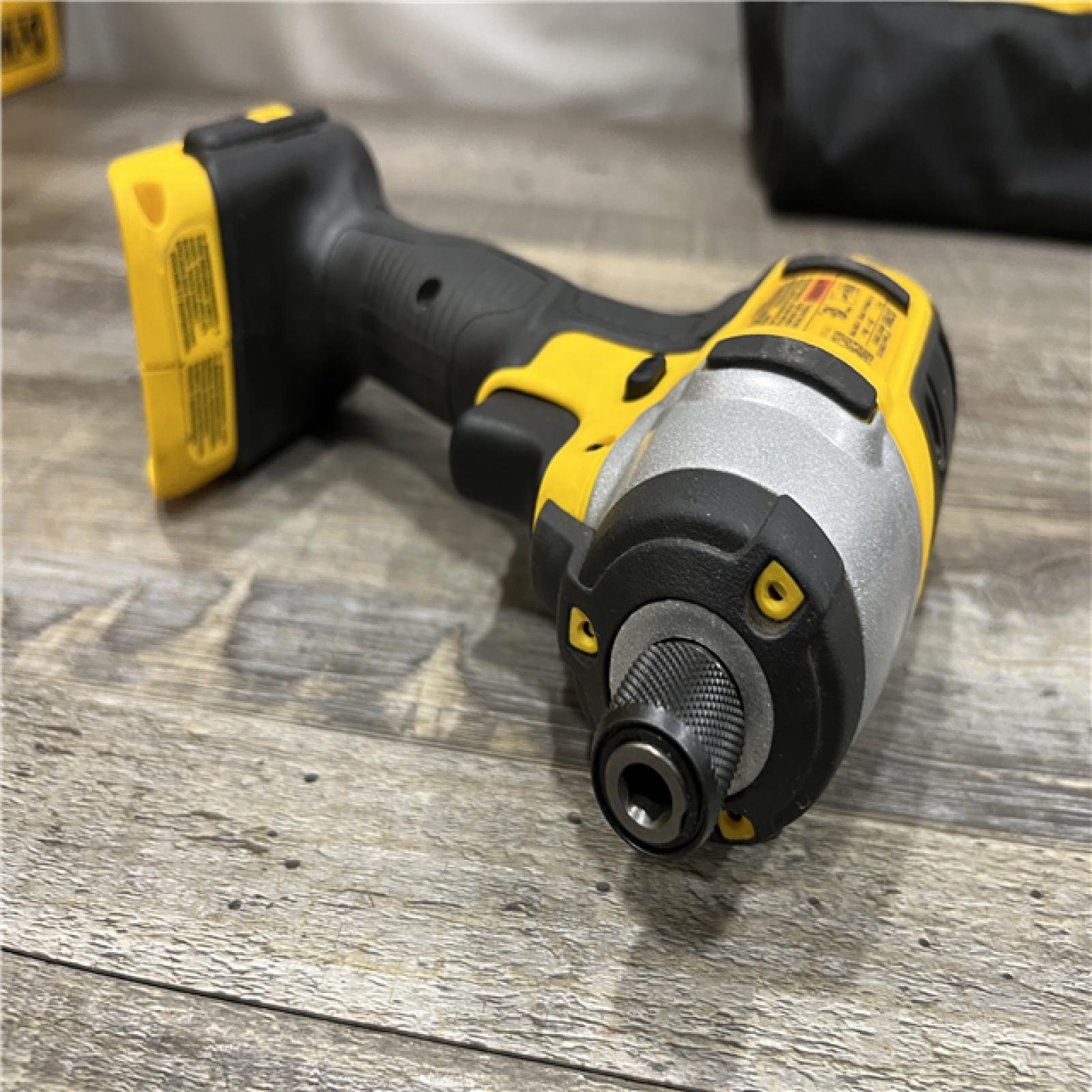 AS-IS DEWALT 20V MAX Cordless 1/4 in. Impact Driver Kit