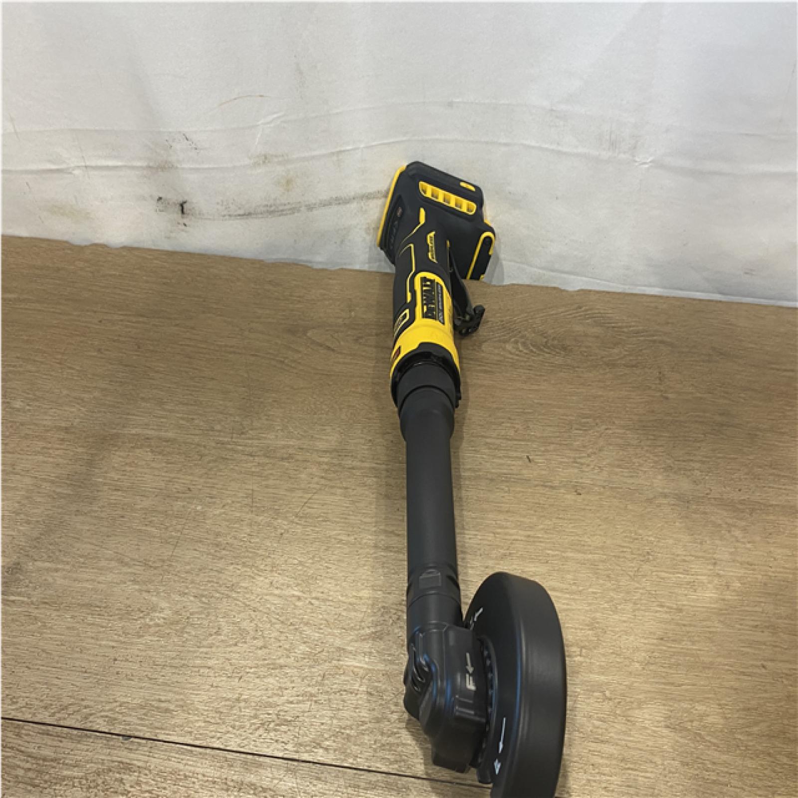 AS-IS DEWALT ATOMIC 20V MAX Cordless Brushless 4 in. Extended Cut-Off Tool (Tool Only)