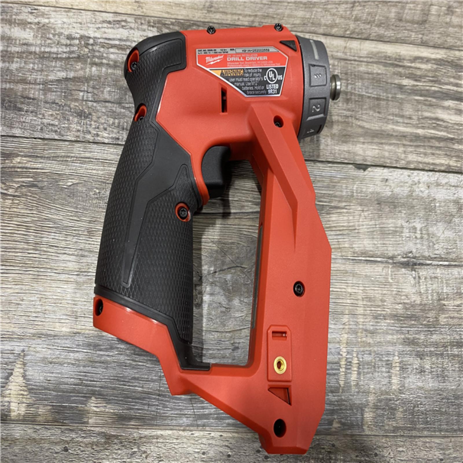 AS-IS Milwaukee FUEL 12V Lithium-Ion Brushless Cordless 4-in-1 Installation 3/8 in. Drill Driver Kit