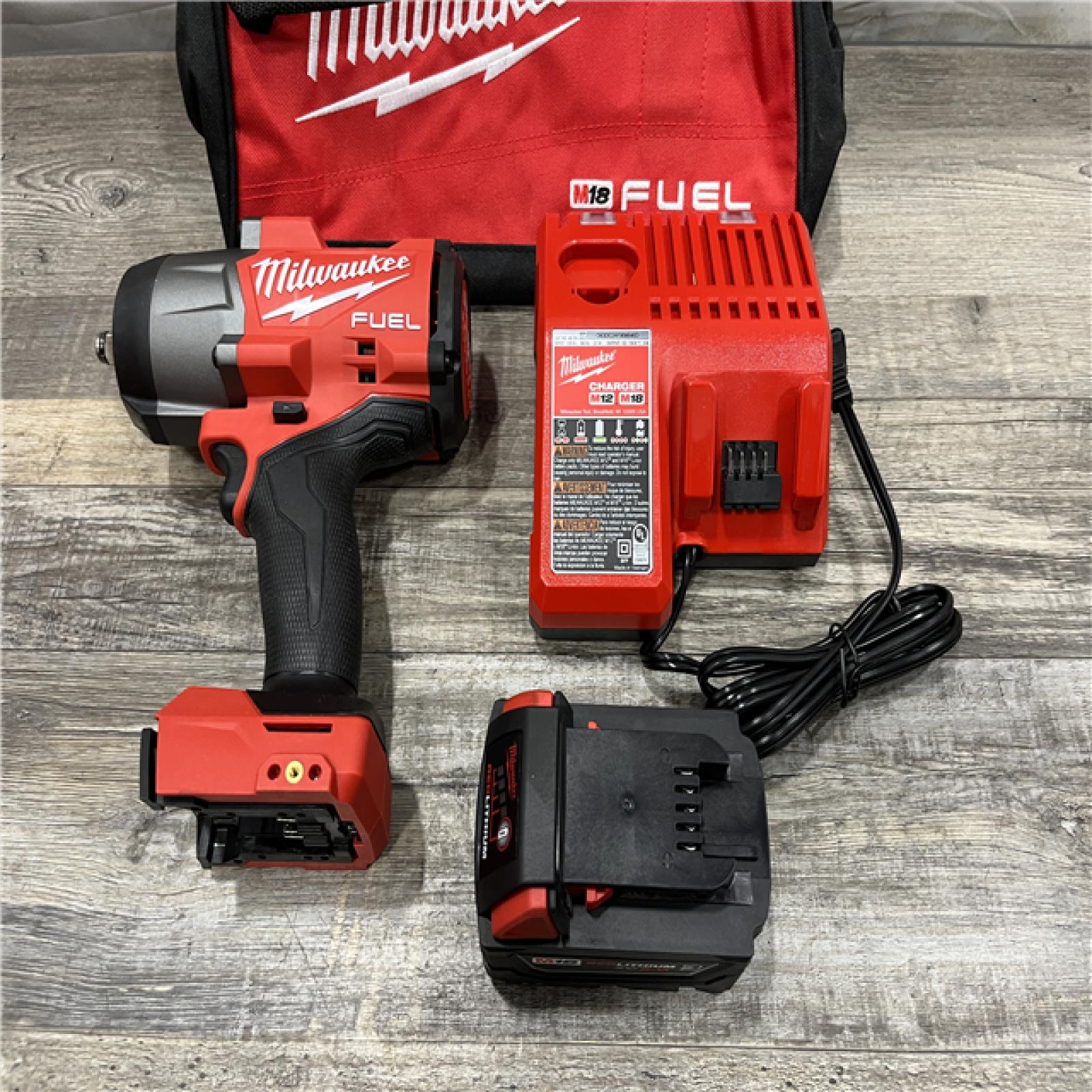 AS-IS Milwaukee FUEL 18V Lithium-Ion Brushless Cordless 1/2 in. Impact Wrench w/Friction Ring Kit