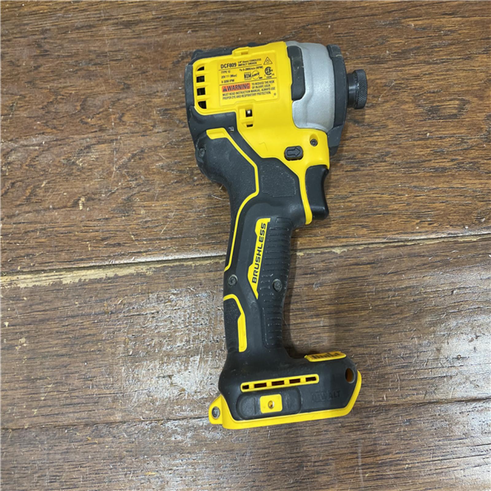 AS-IS DeWALT ATOMIC 20V MAX Cordless Compact Impact Driver Kit W/ Li-Ion Battery, 1/4, Brushless