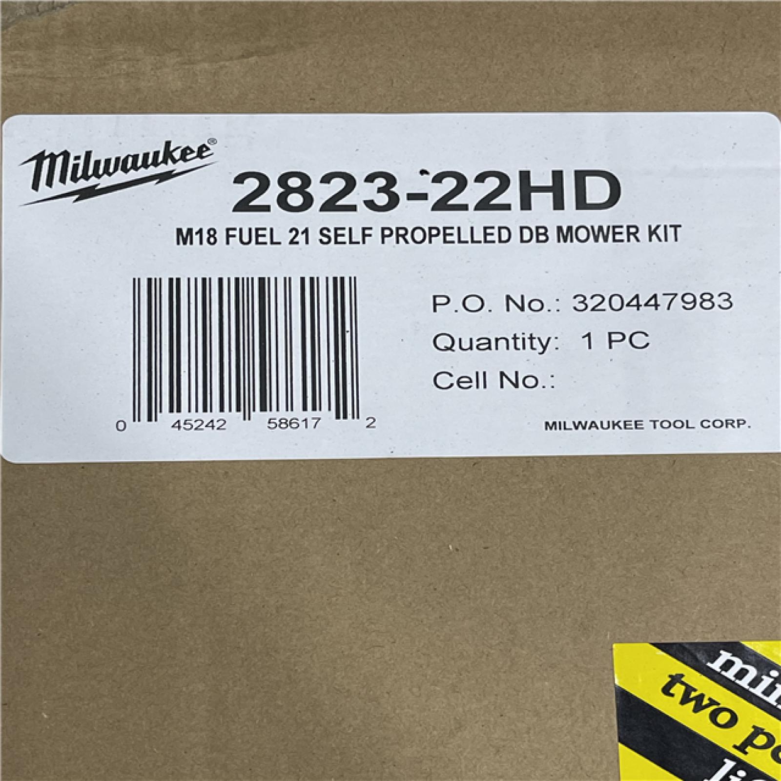 DALLAS LOCATION- AS-IS Milwaukee M18 FUEL 21 Self-Propelled Dual Battery Mower Kit