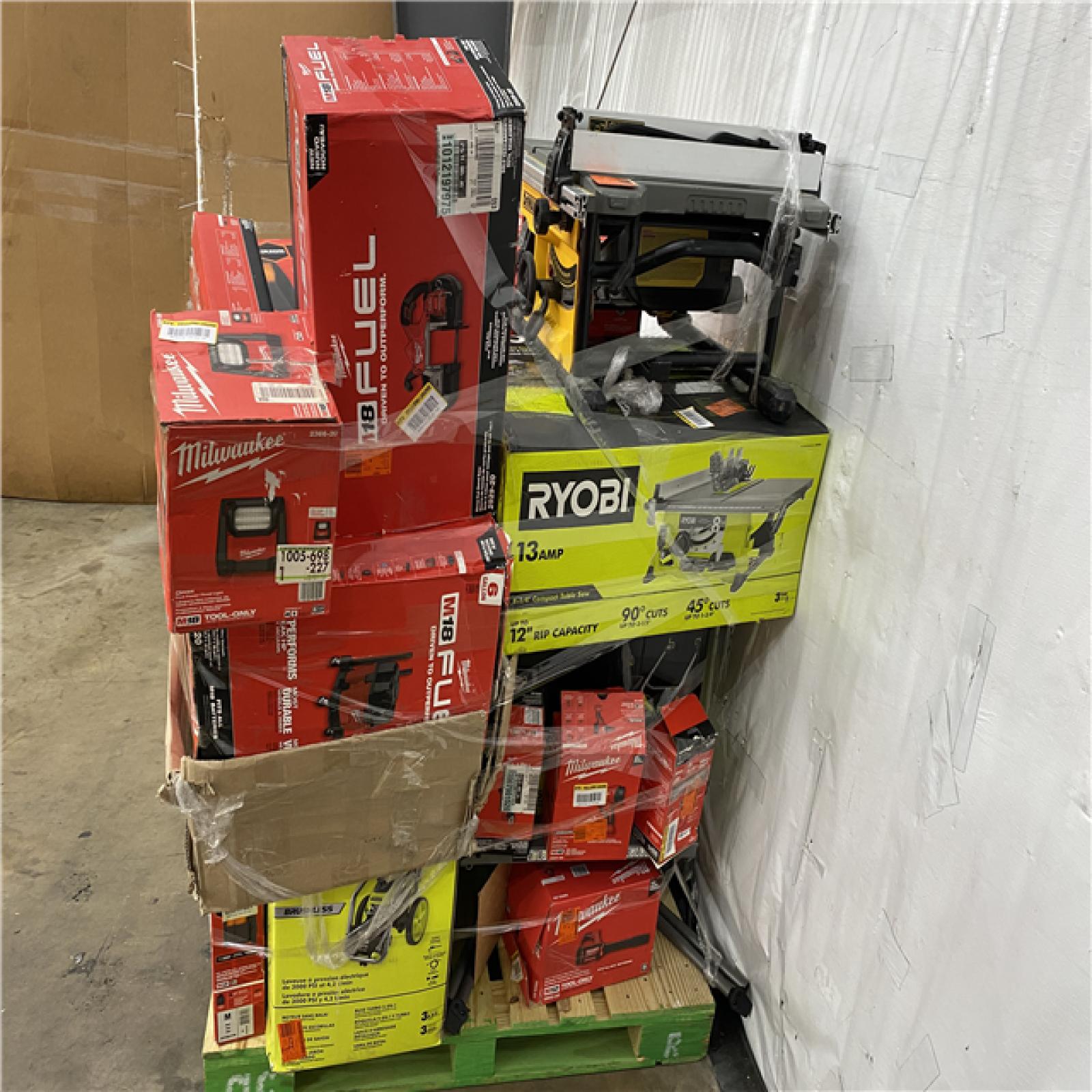 Houston Location AS IS - Tool Pallet