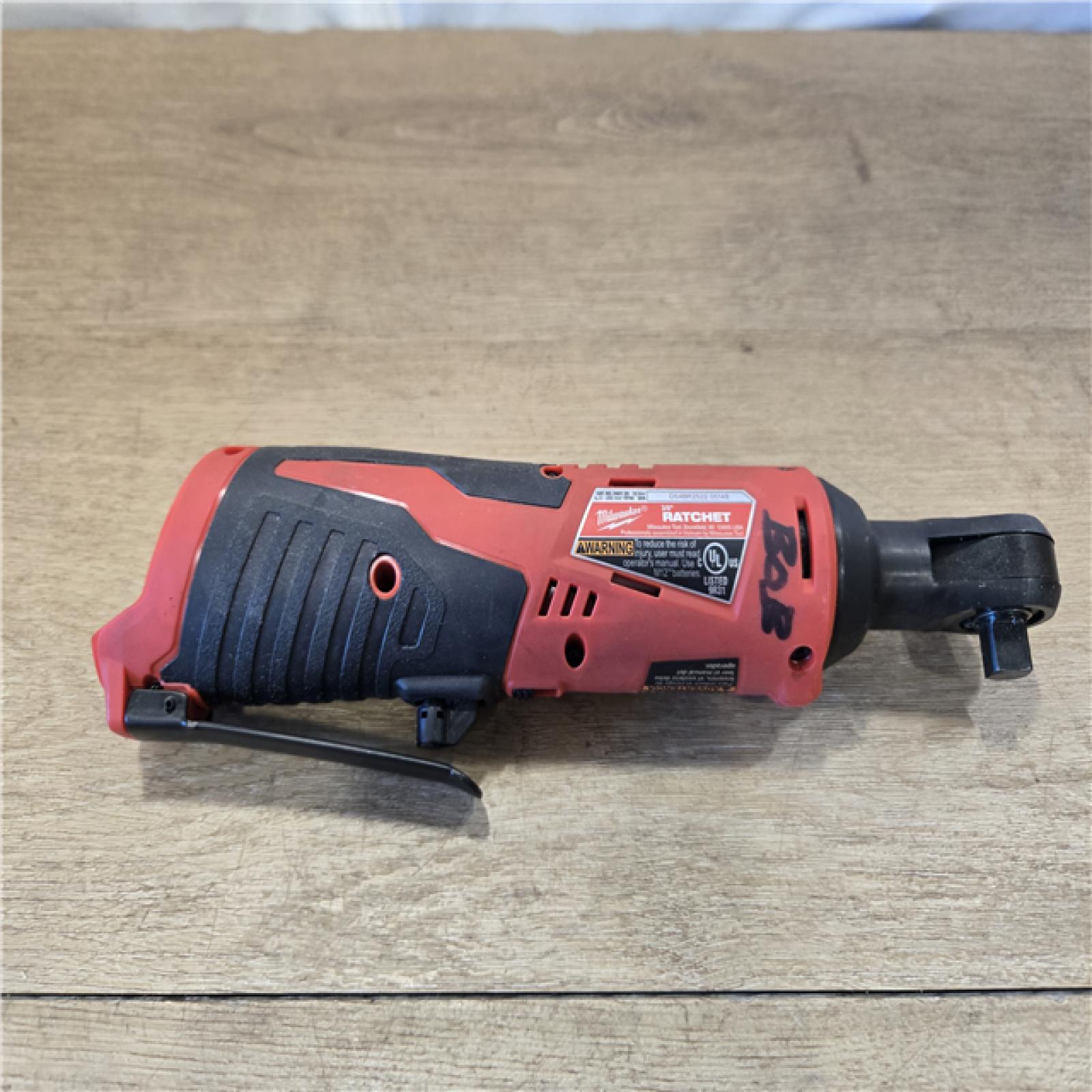 AS-IS Milwaukee 12V Lithium-Ion Cordless 3/8 in. Ratchet (Tool-Only)